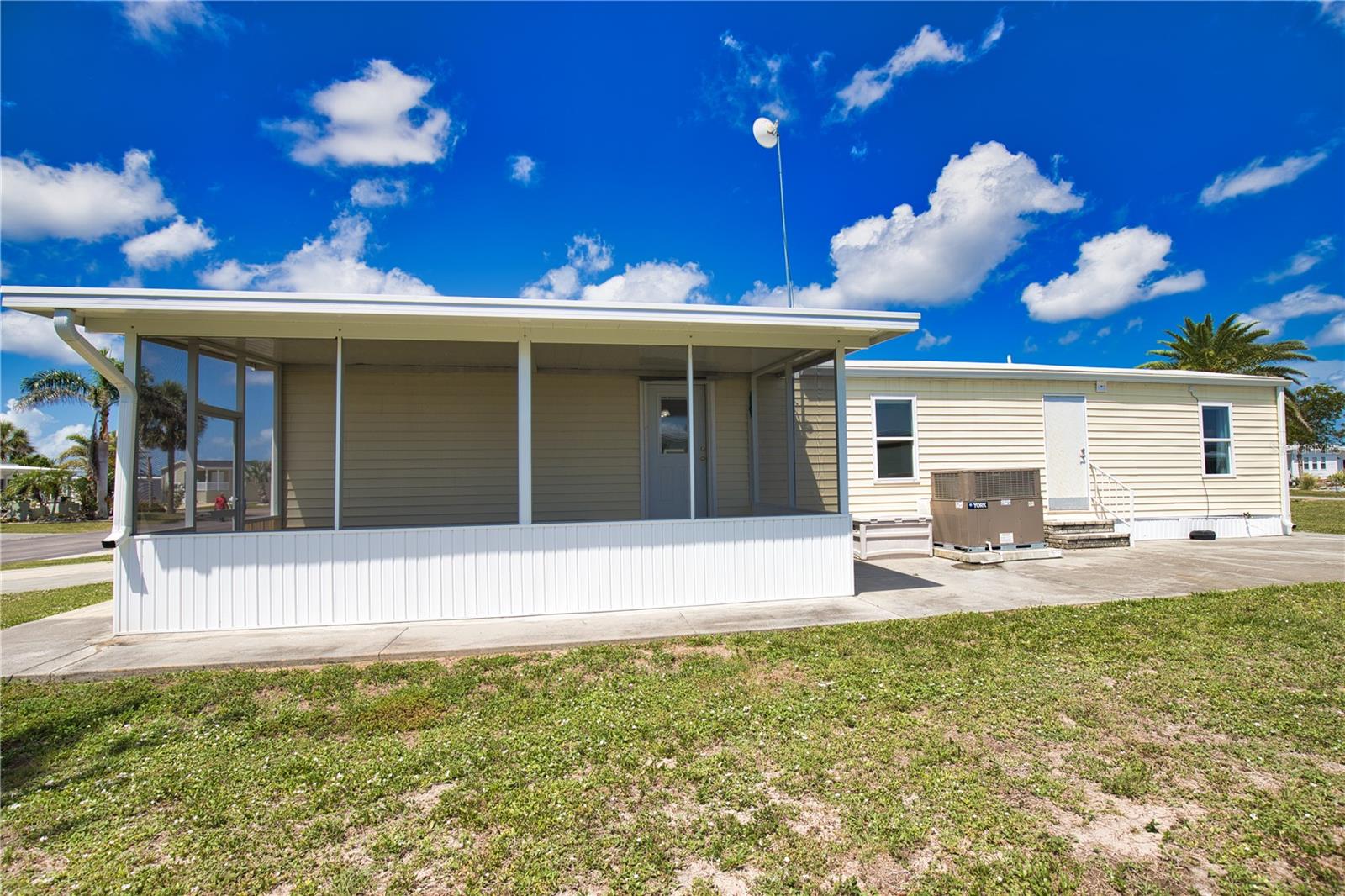 Image 34 of 53 For 7389 Petula Avenue