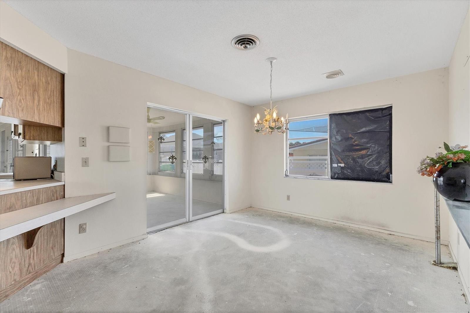 Image 11 of 29 For 103 Eddy Drive