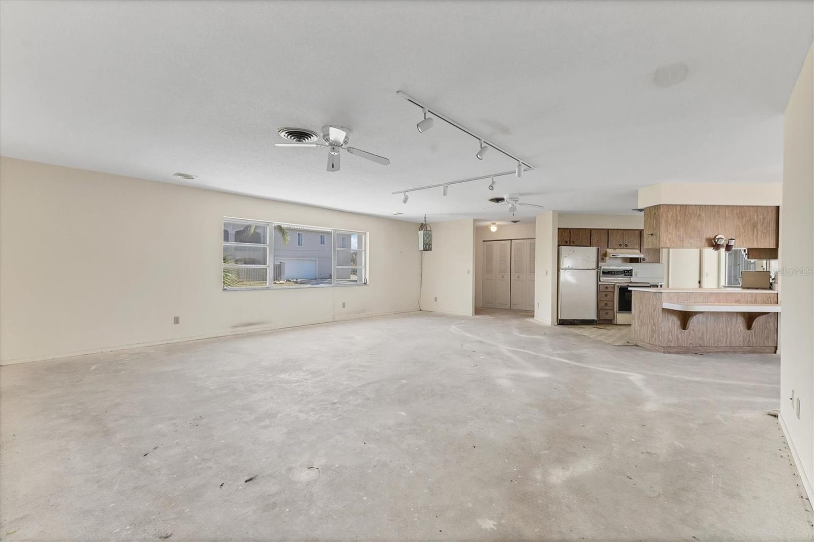 Image 8 of 29 For 103 Eddy Drive