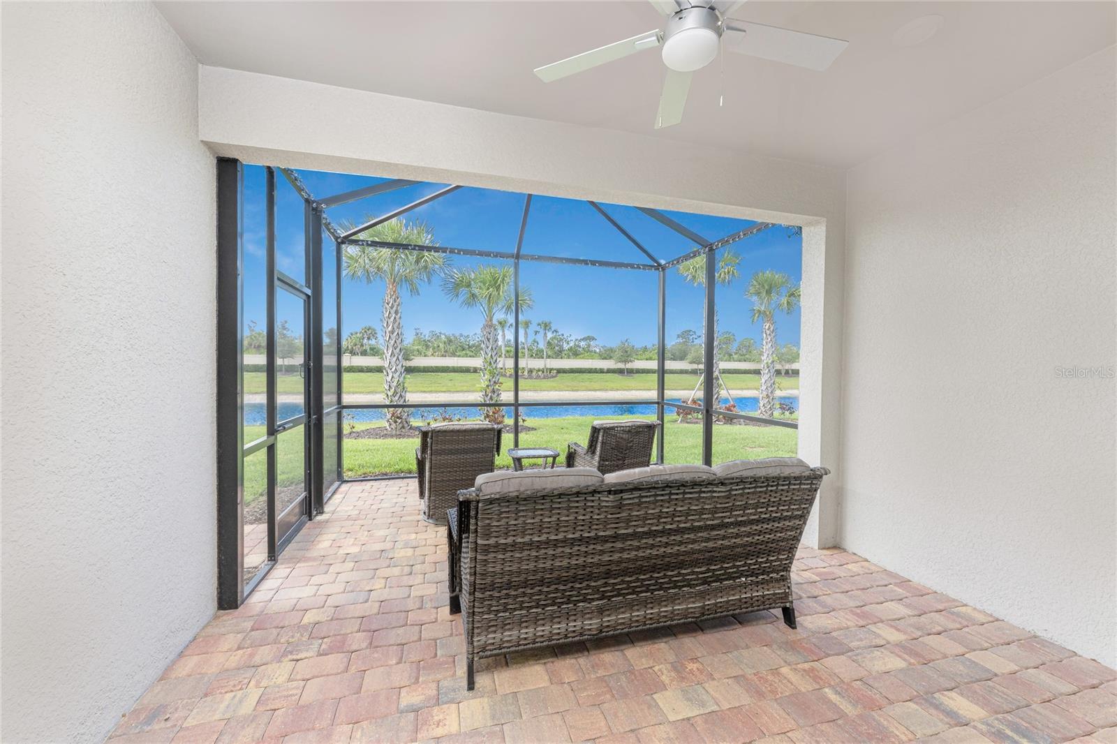 Image 32 of 81 For 13859 Vadini Street