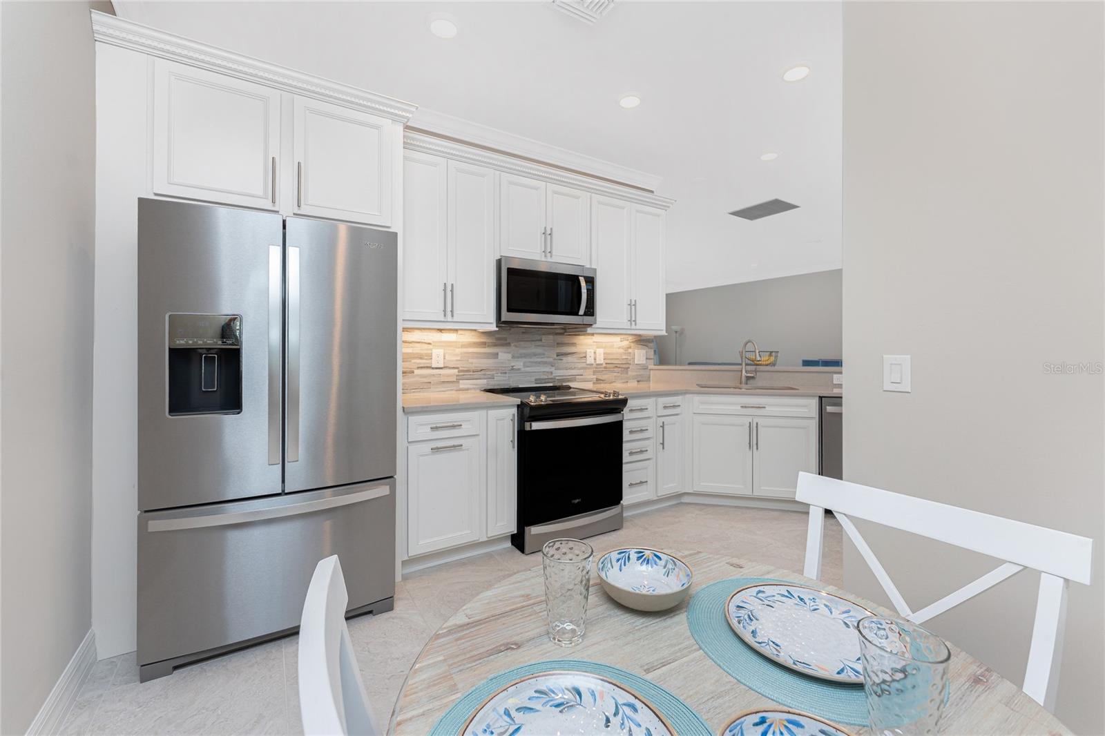 Image 6 of 81 For 13859 Vadini Street