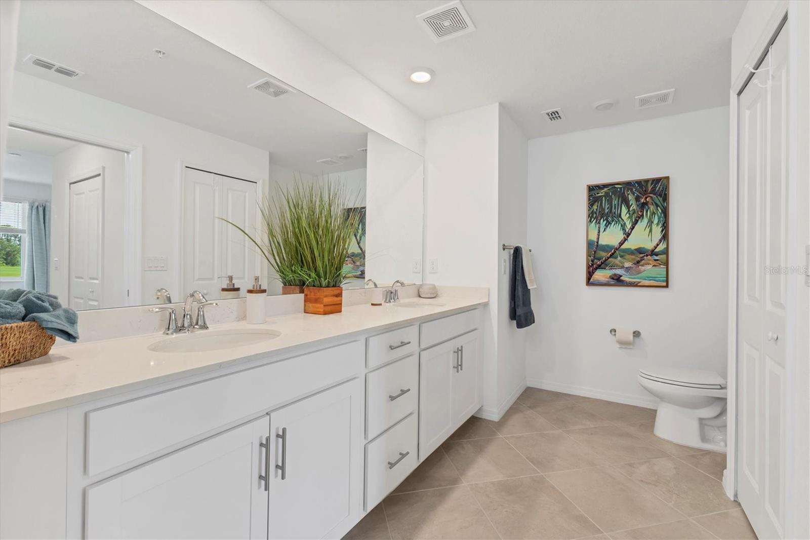 Image 20 of 55 For 12470 Wellen Golf Street 108
