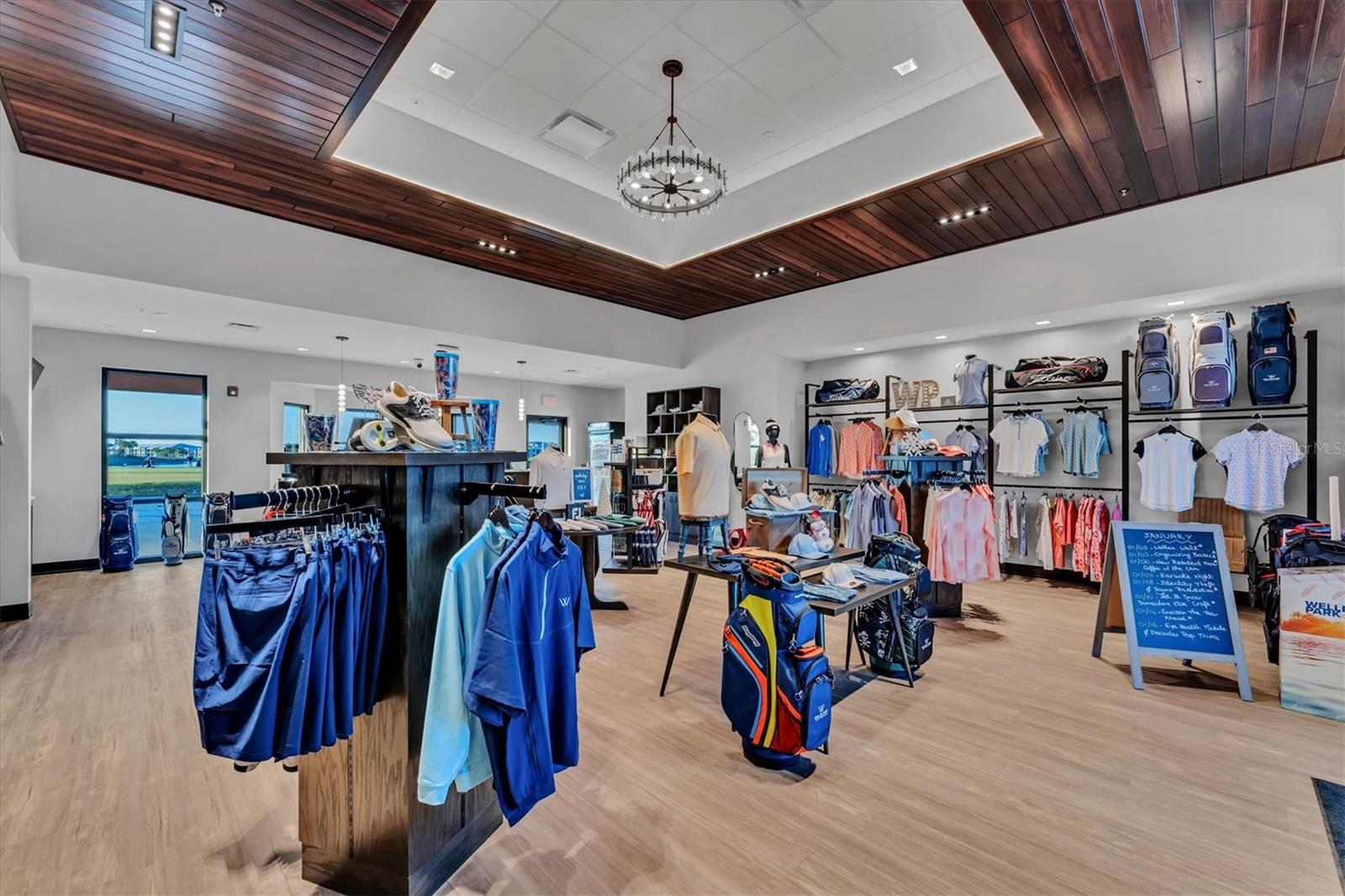 Image 33 of 55 For 12470 Wellen Golf Street 108