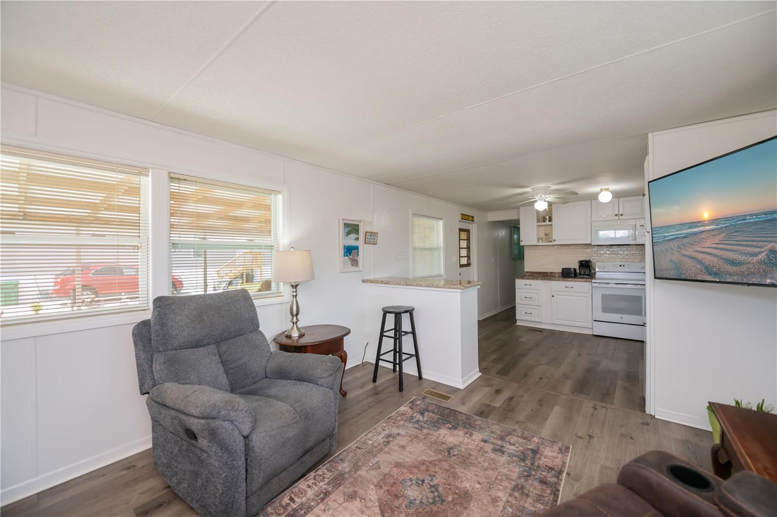 Image 22 of 61 For 1330 Kingfisher Drive