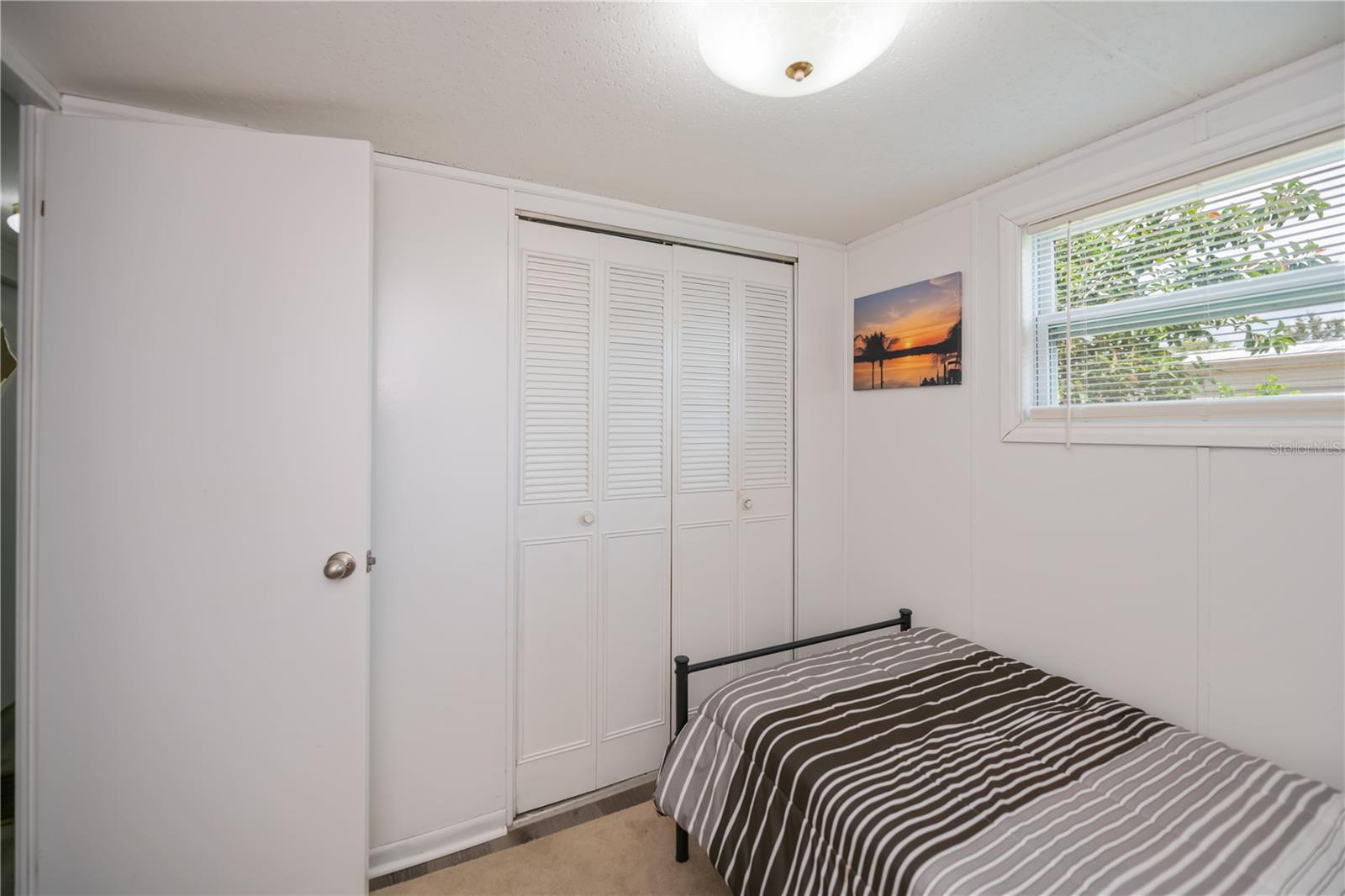 Image 28 of 61 For 1330 Kingfisher Drive