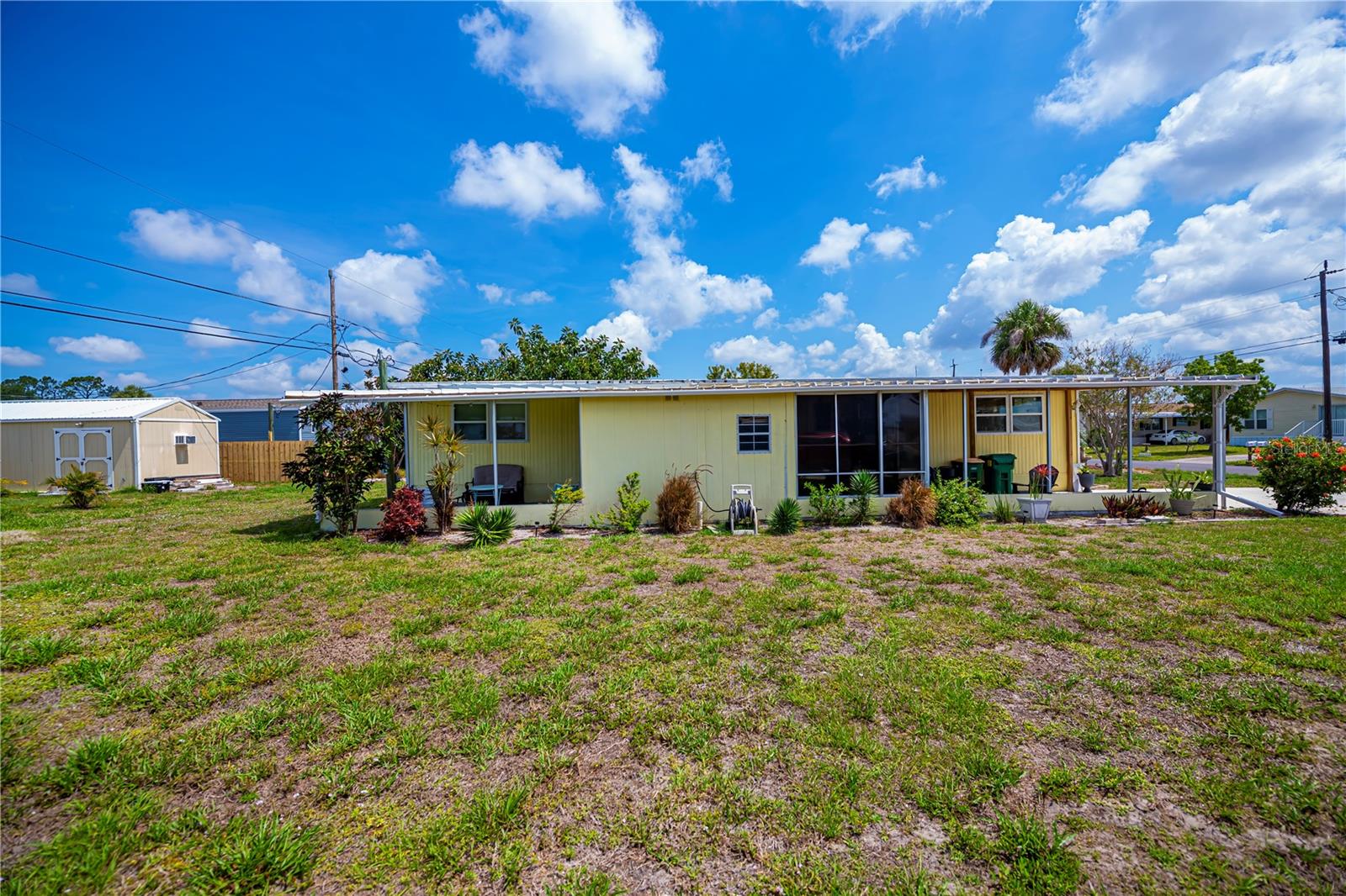 Image 3 of 61 For 1330 Kingfisher Drive