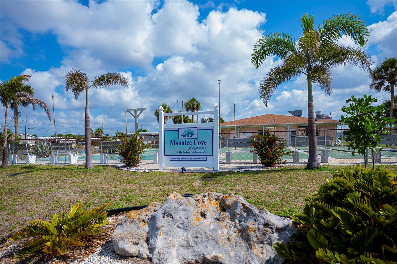 Image 45 of 61 For 1330 Kingfisher Drive