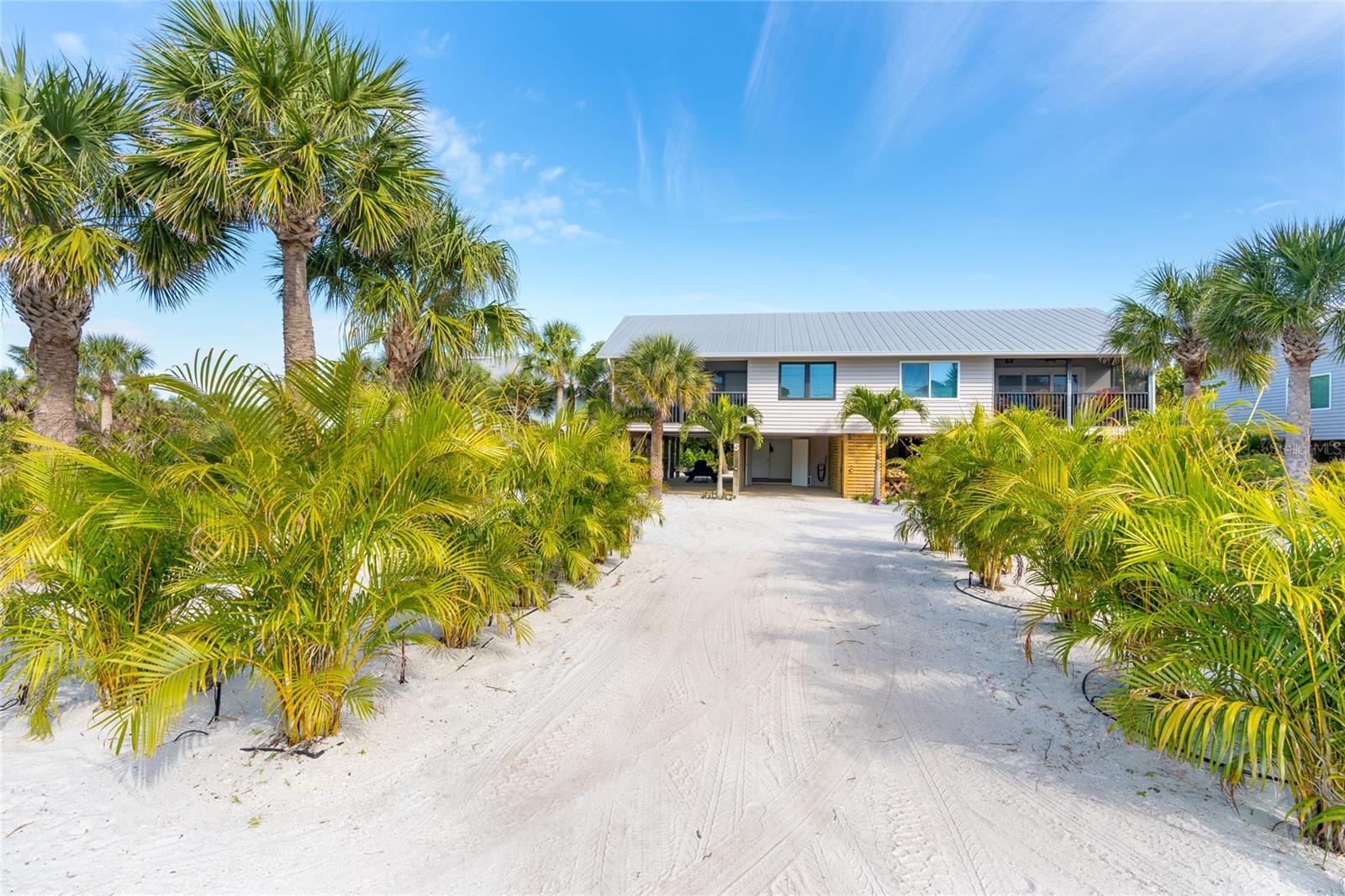 Image 2 of 45 For 180 Gulf Boulevard 5