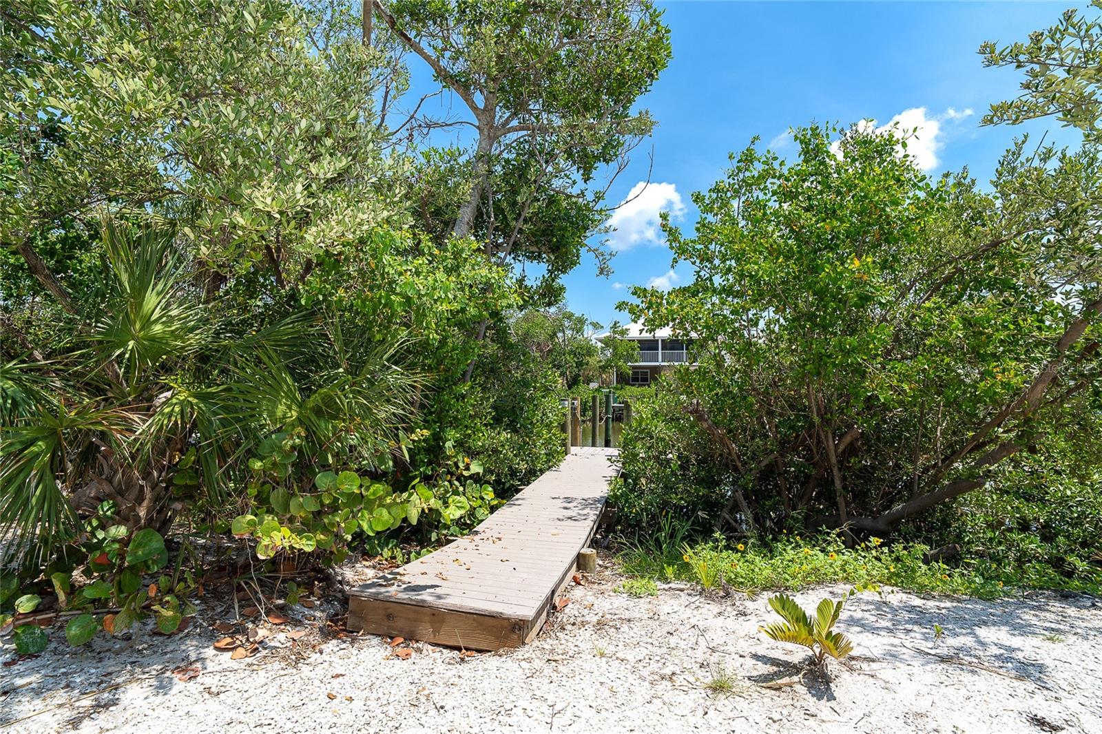 Image 22 of 45 For 180 Gulf Boulevard 5