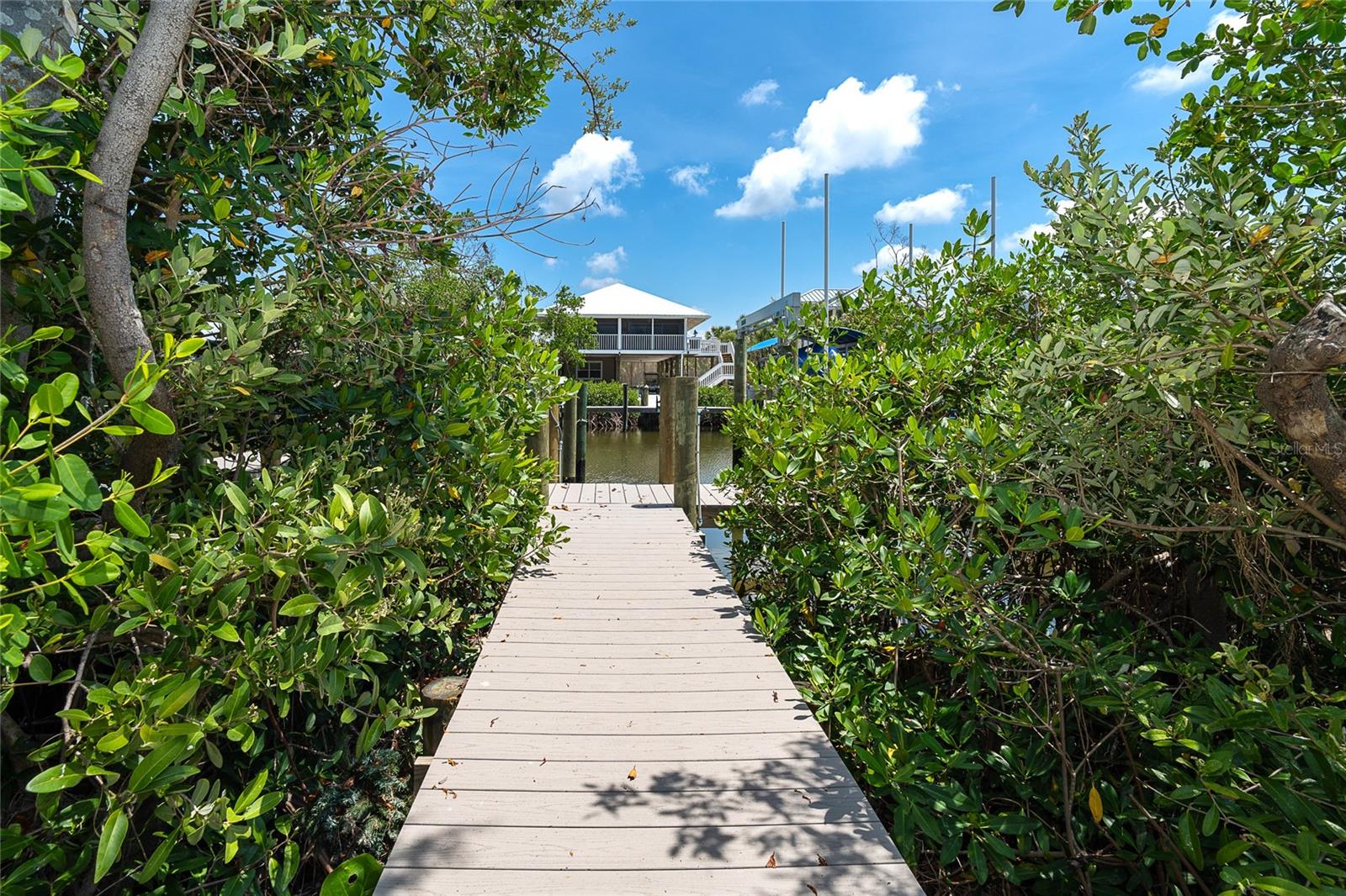 Image 23 of 45 For 180 Gulf Boulevard 5