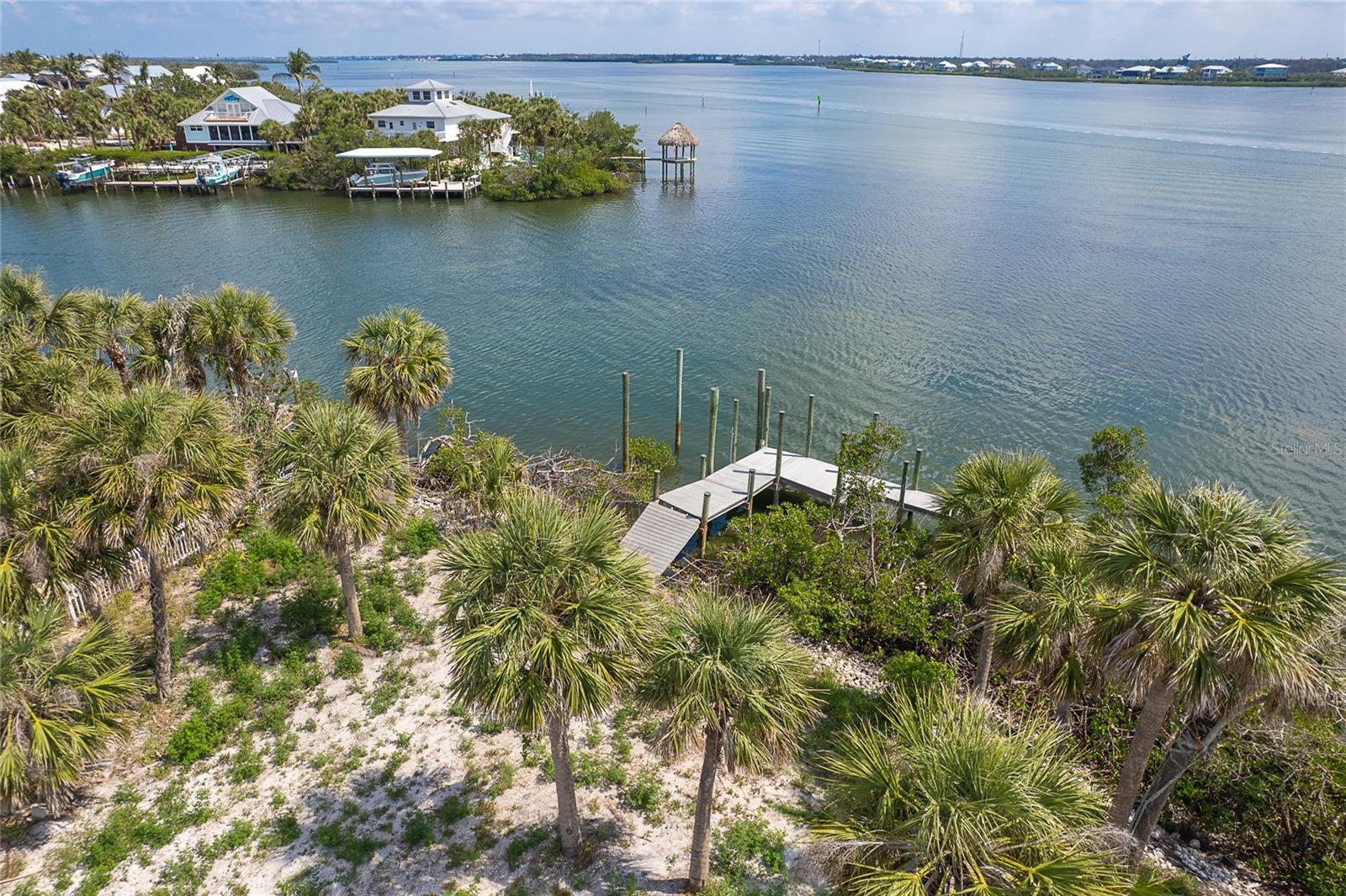Image 15 of 27 For 66 Tarpon Way