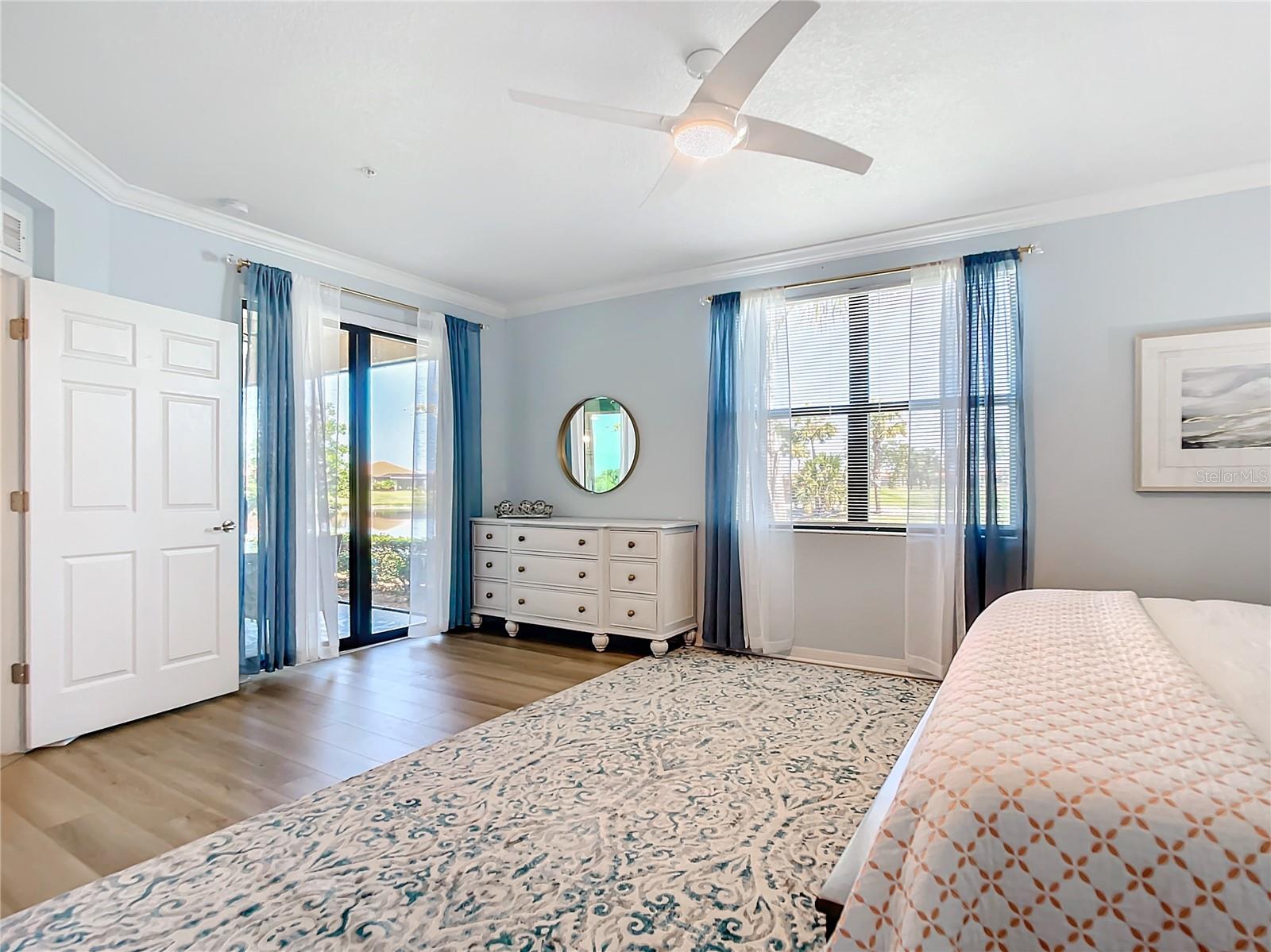 Image 26 of 95 For 10796 Tarflower Drive 101