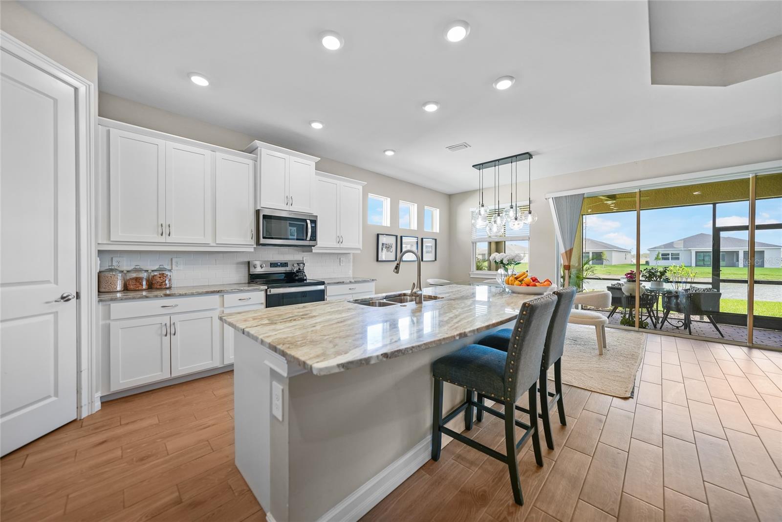 Image 12 of 48 For 1409 Remington Trace Drive