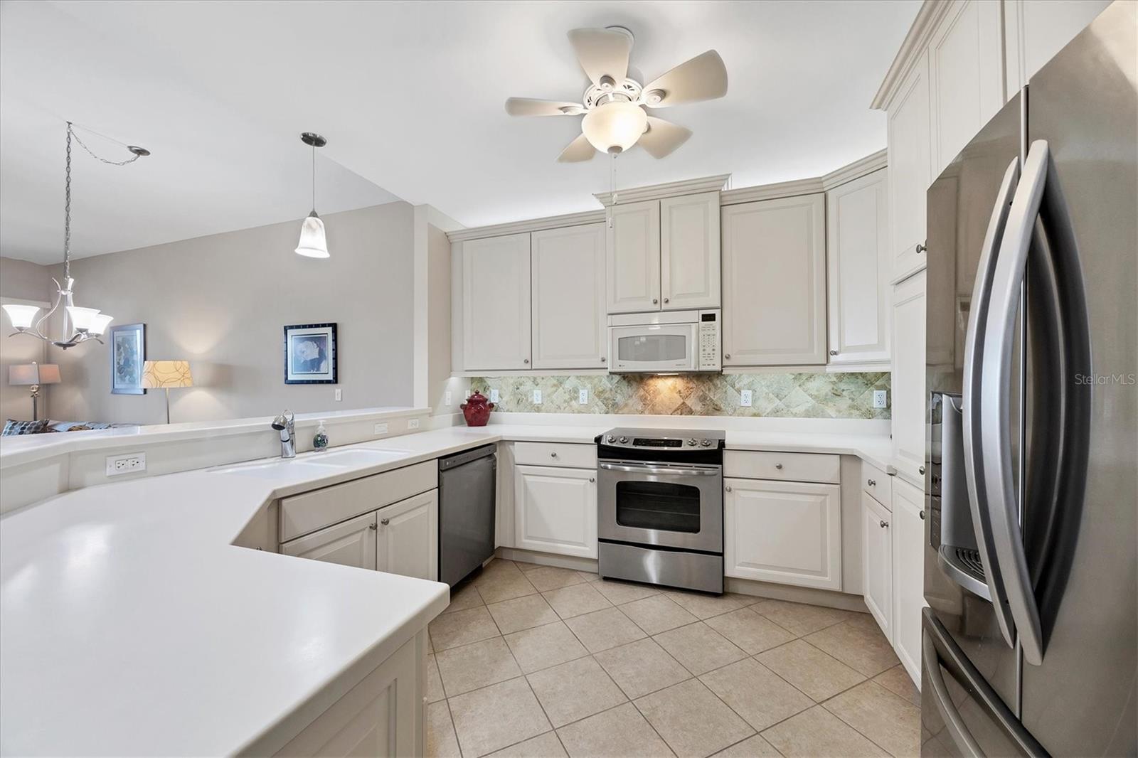Image 15 of 65 For 11100 Hacienda Del Mar Boulevard G-304