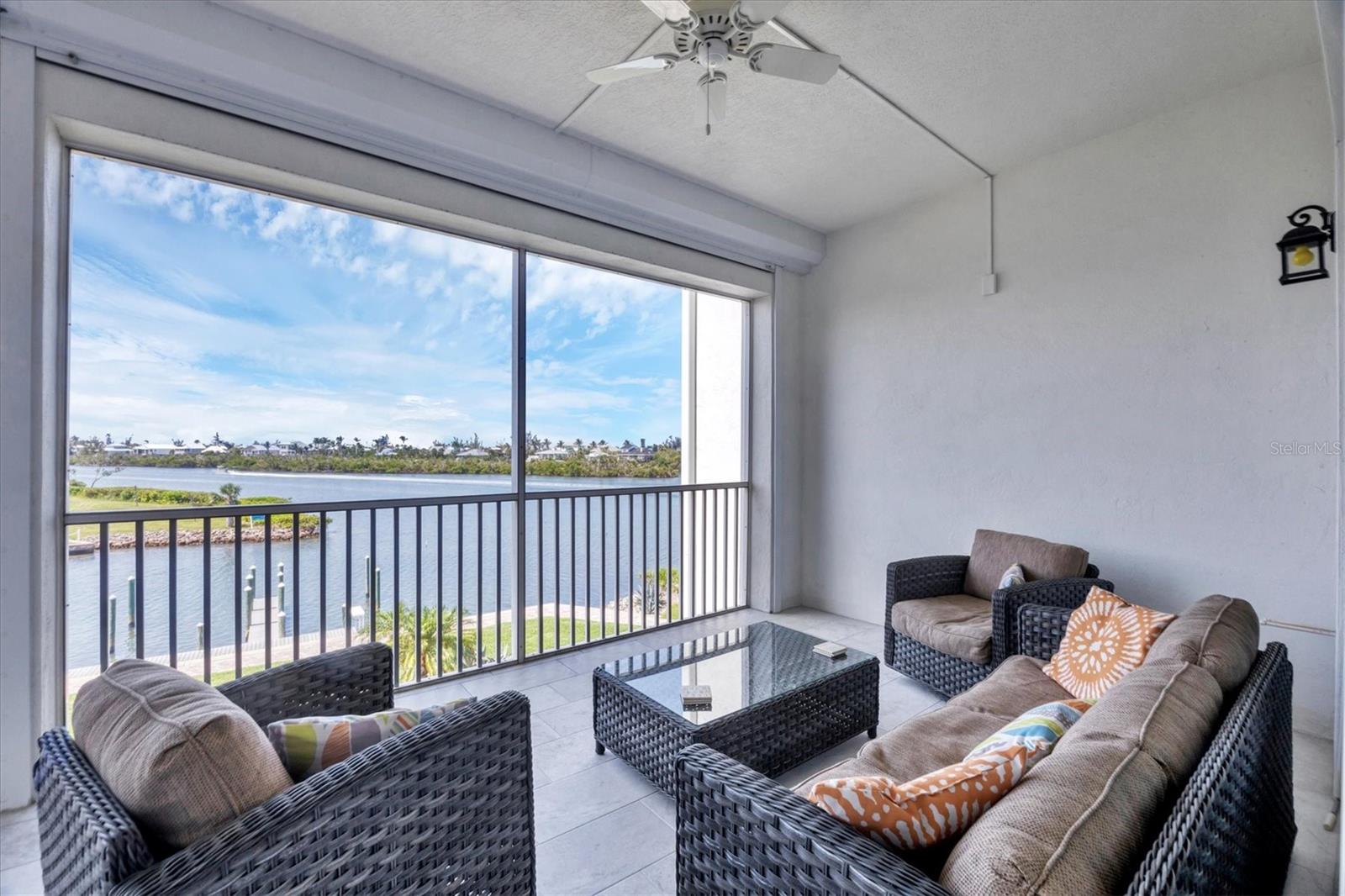 Image 30 of 65 For 11100 Hacienda Del Mar Boulevard G-304