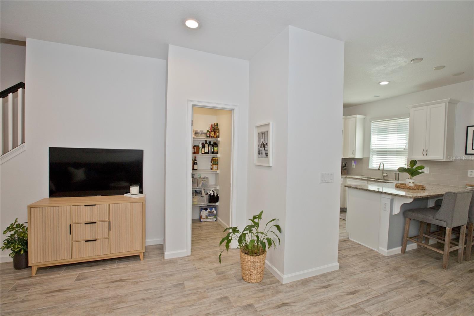 Image 11 of 65 For 5009 Skyview Lane