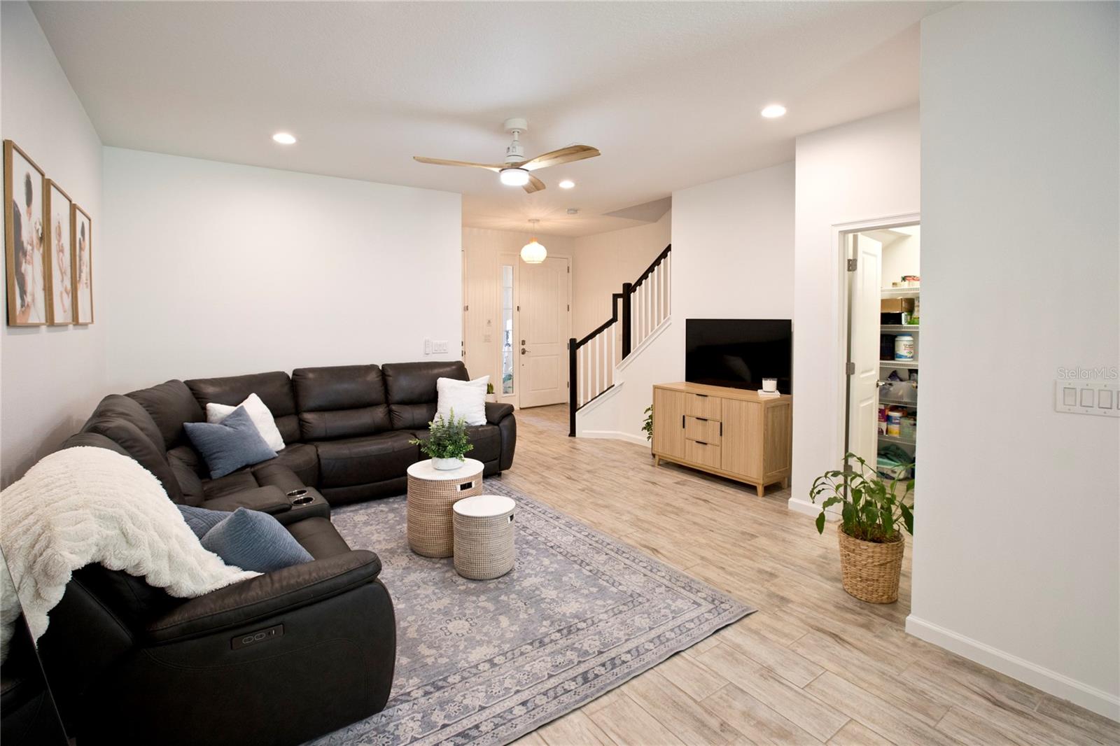 Image 13 of 65 For 5009 Skyview Lane