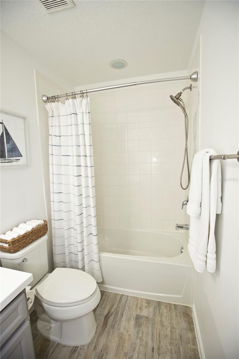 Image 30 of 65 For 5009 Skyview Lane