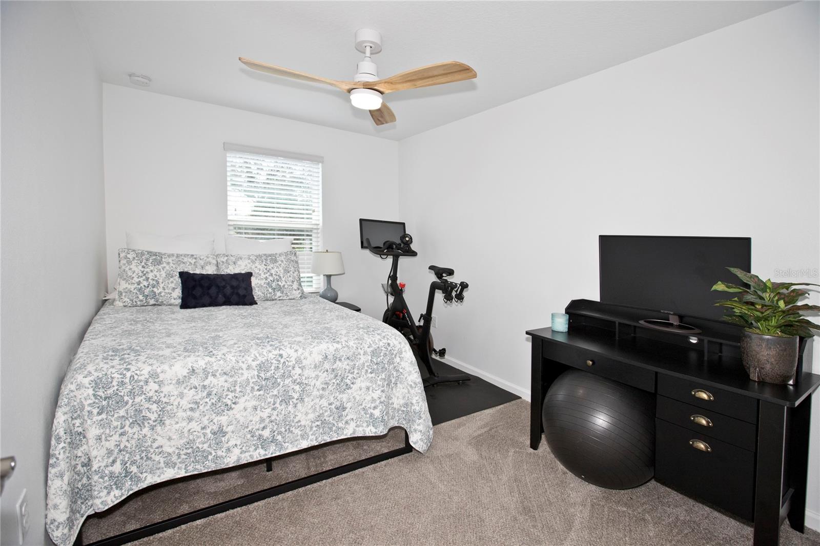Image 32 of 65 For 5009 Skyview Lane