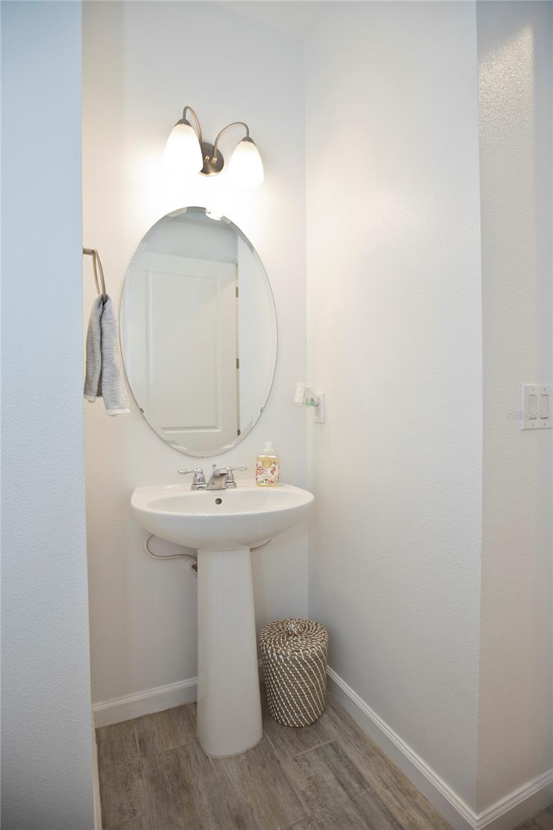 Image 34 of 65 For 5009 Skyview Lane