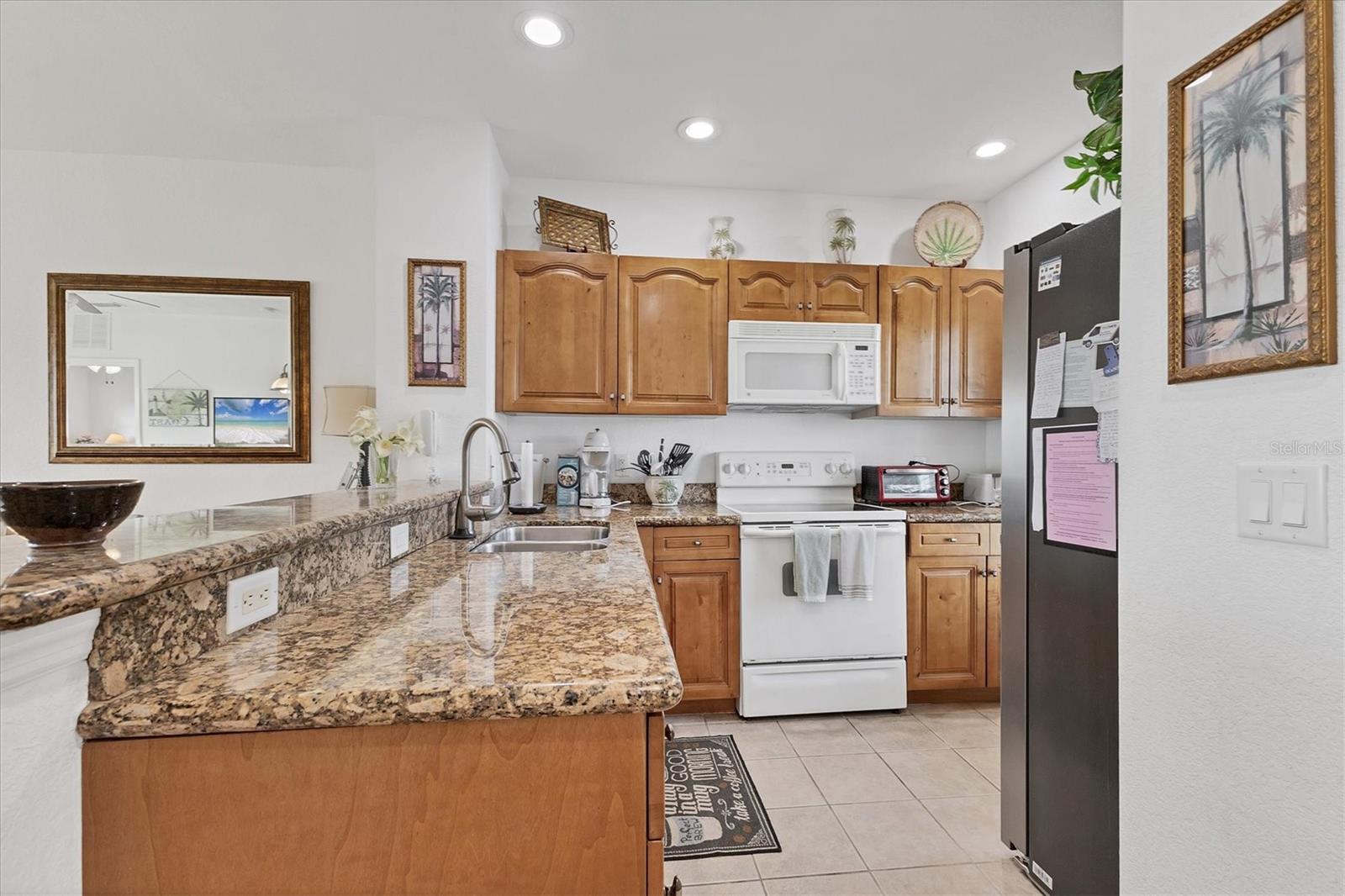 Image 13 of 54 For 8411 Placida Road 404