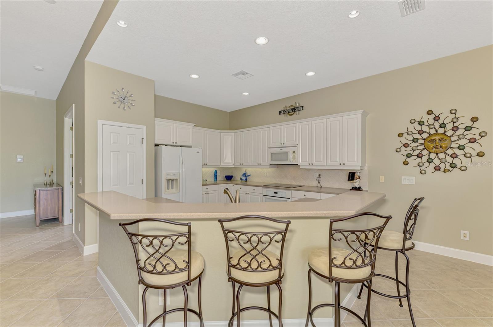 Image 17 of 82 For 13282 Scrub Jay Court