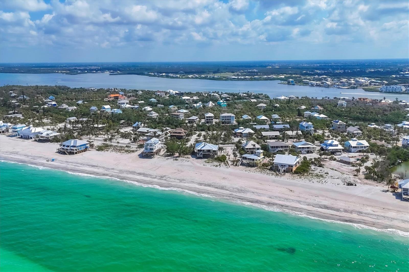 Image 5 of 11 For 181 Gulf Boulevard 11
