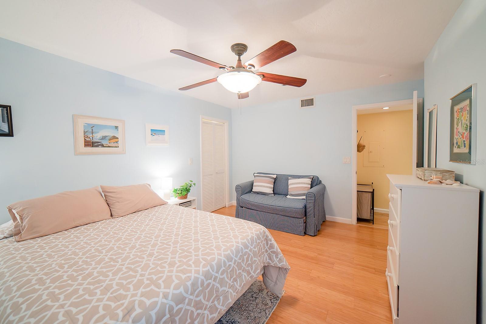 Image 32 of 59 For 7303 Jessie Harbor Drive 7303
