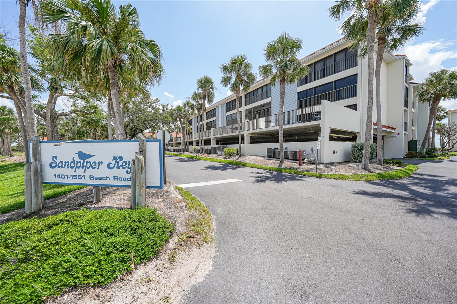 Image 3 of 56 For 1501 Beach Road 310