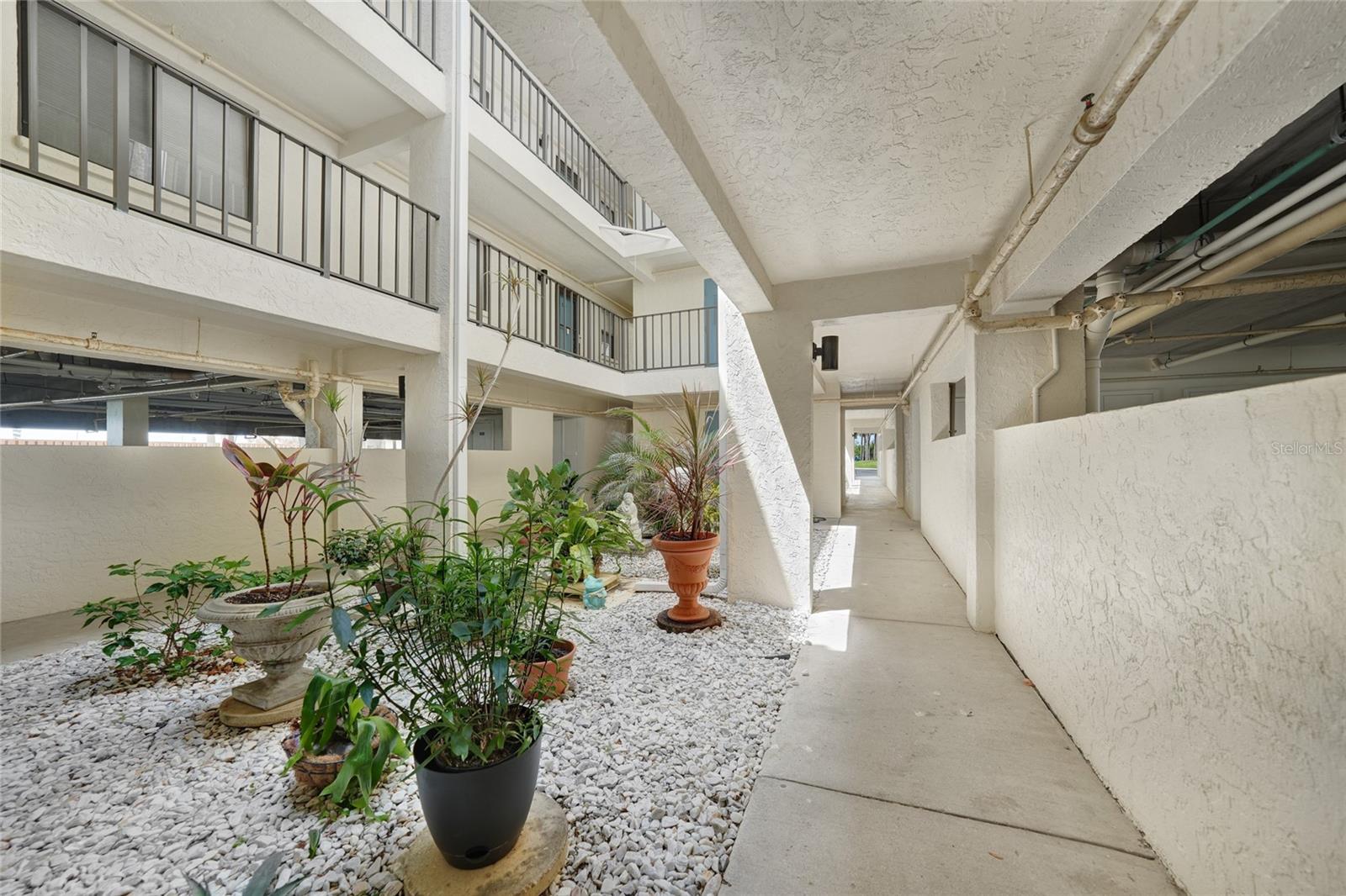 Image 33 of 56 For 1501 Beach Road 310