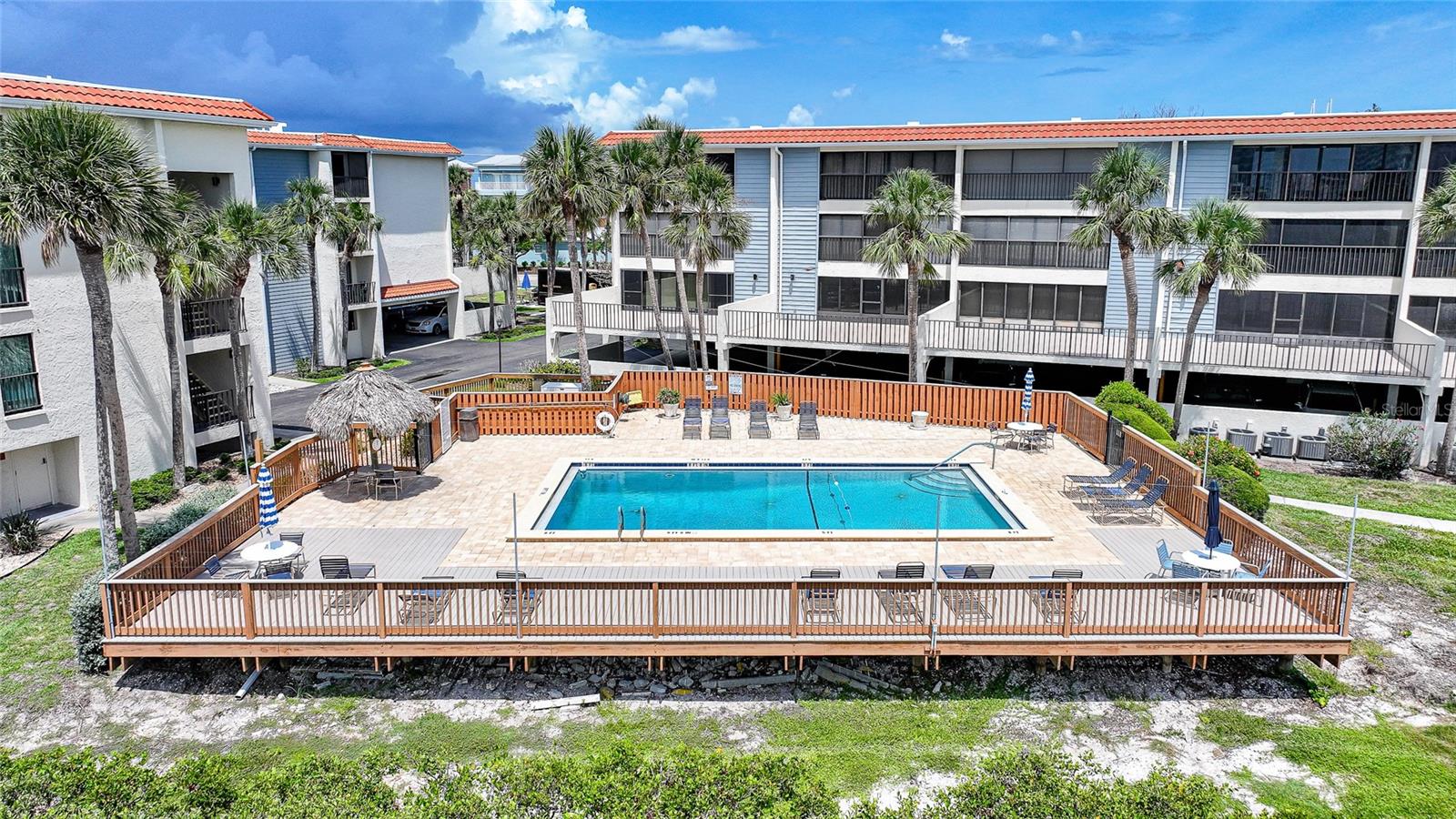 Image 39 of 56 For 1501 Beach Road 310