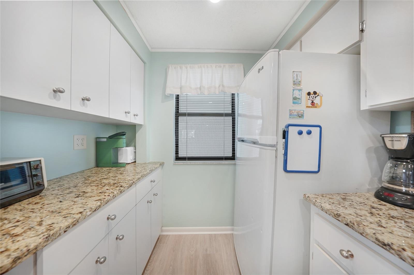 Image 6 of 56 For 1501 Beach Road 310