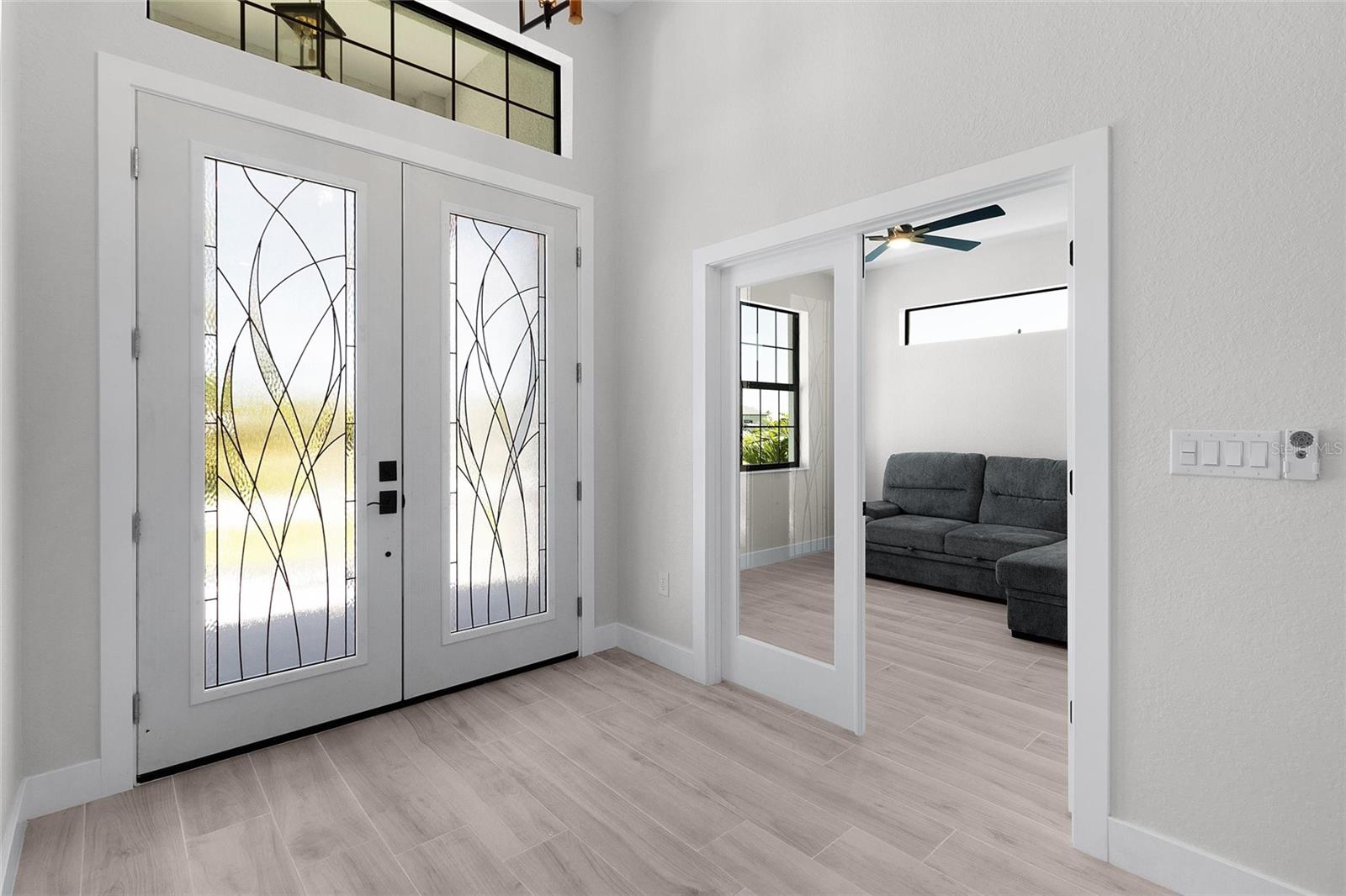 Image 4 of 55 For 10454 Atenia Street