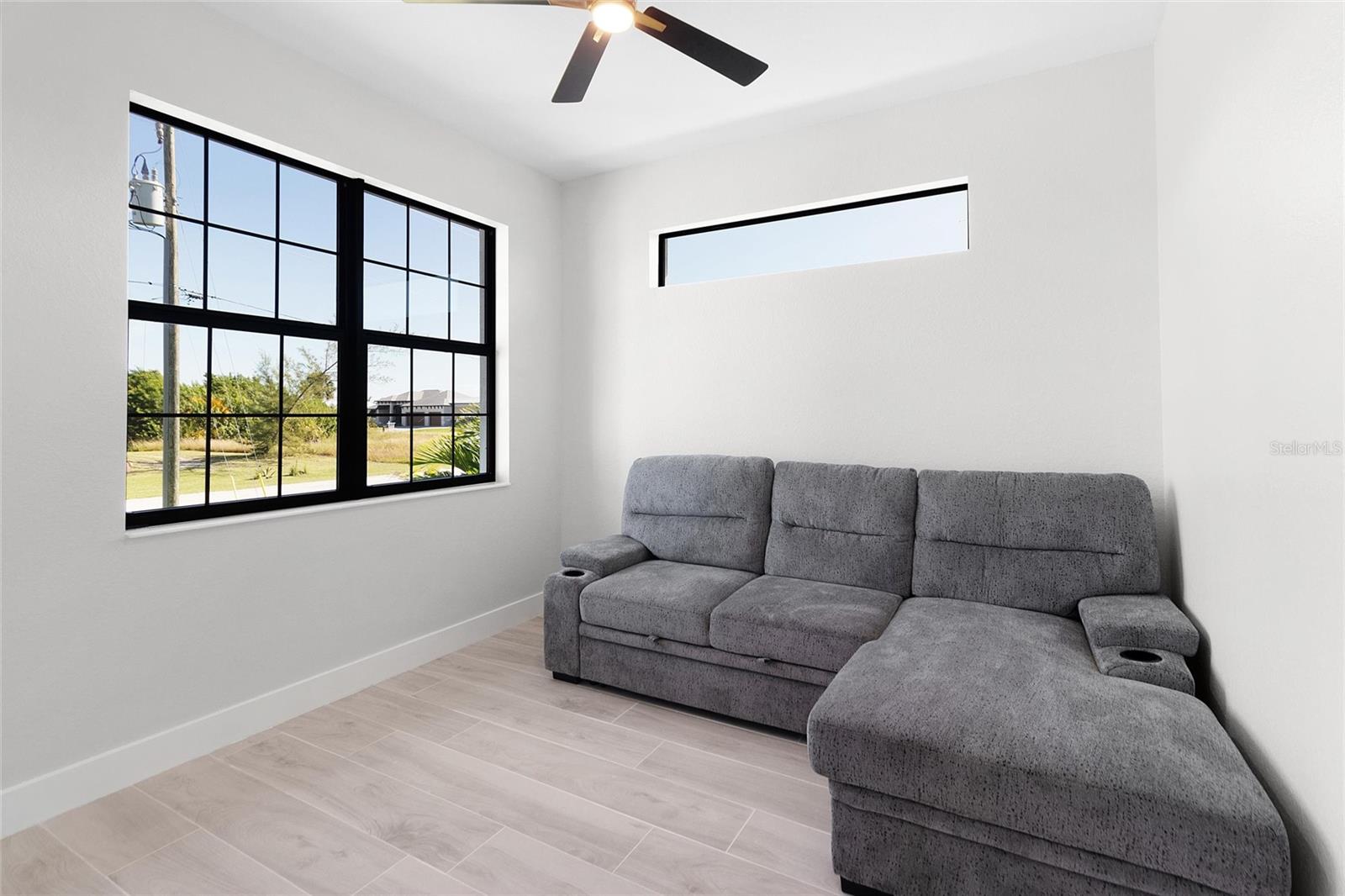 Image 6 of 55 For 10454 Atenia Street