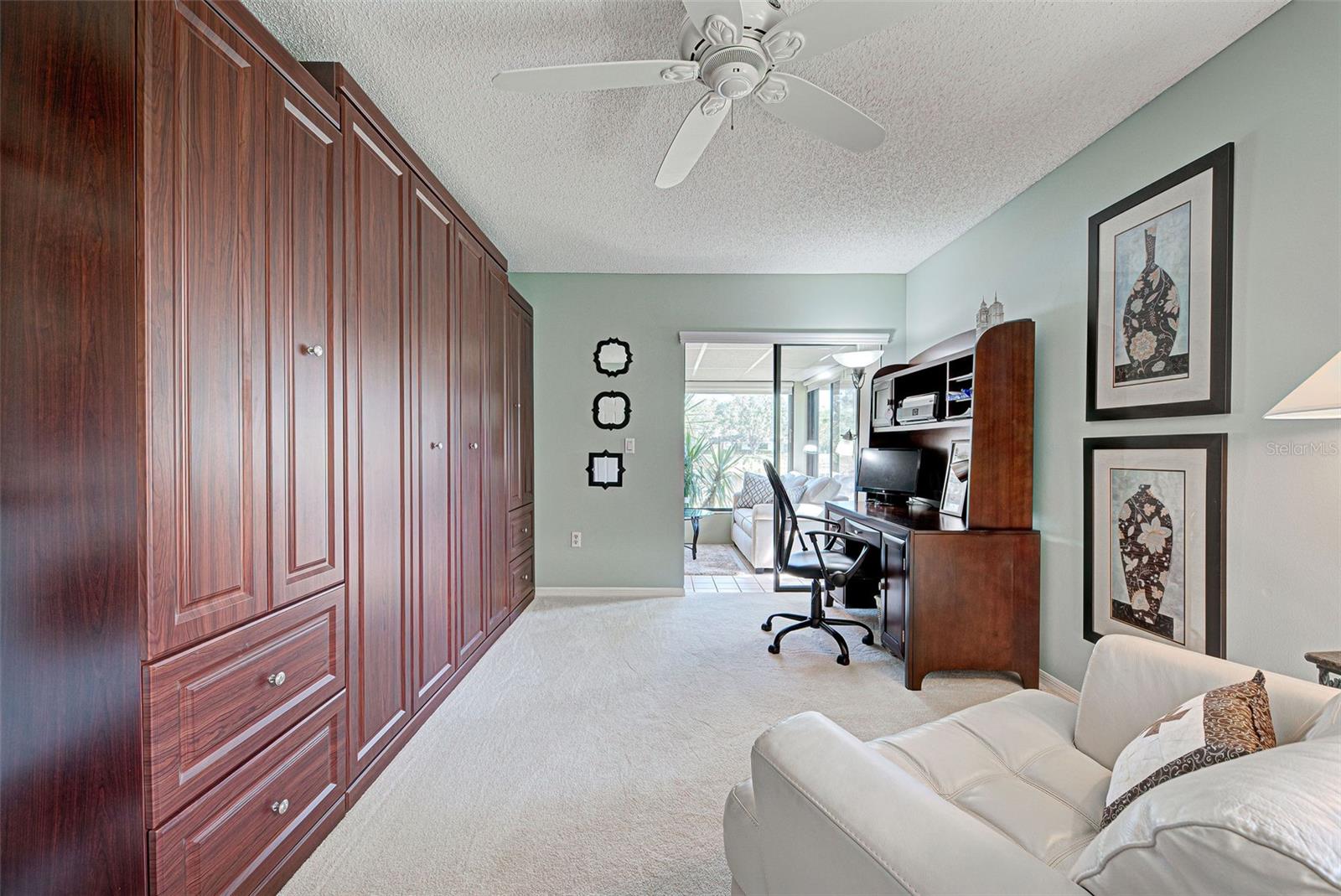 Image 18 of 88 For 232 Southampton Lane 259