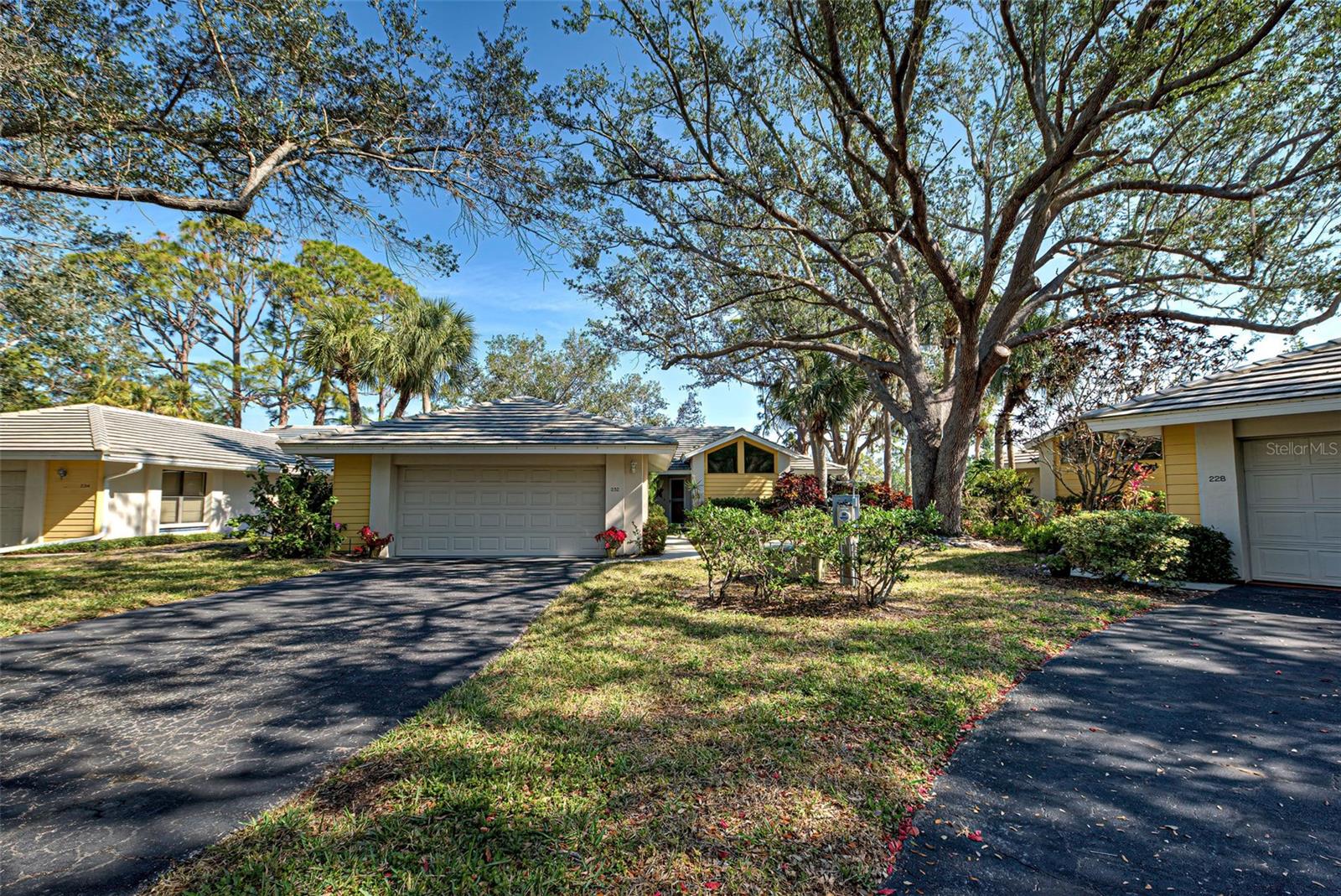 Image 35 of 88 For 232 Southampton Lane 259