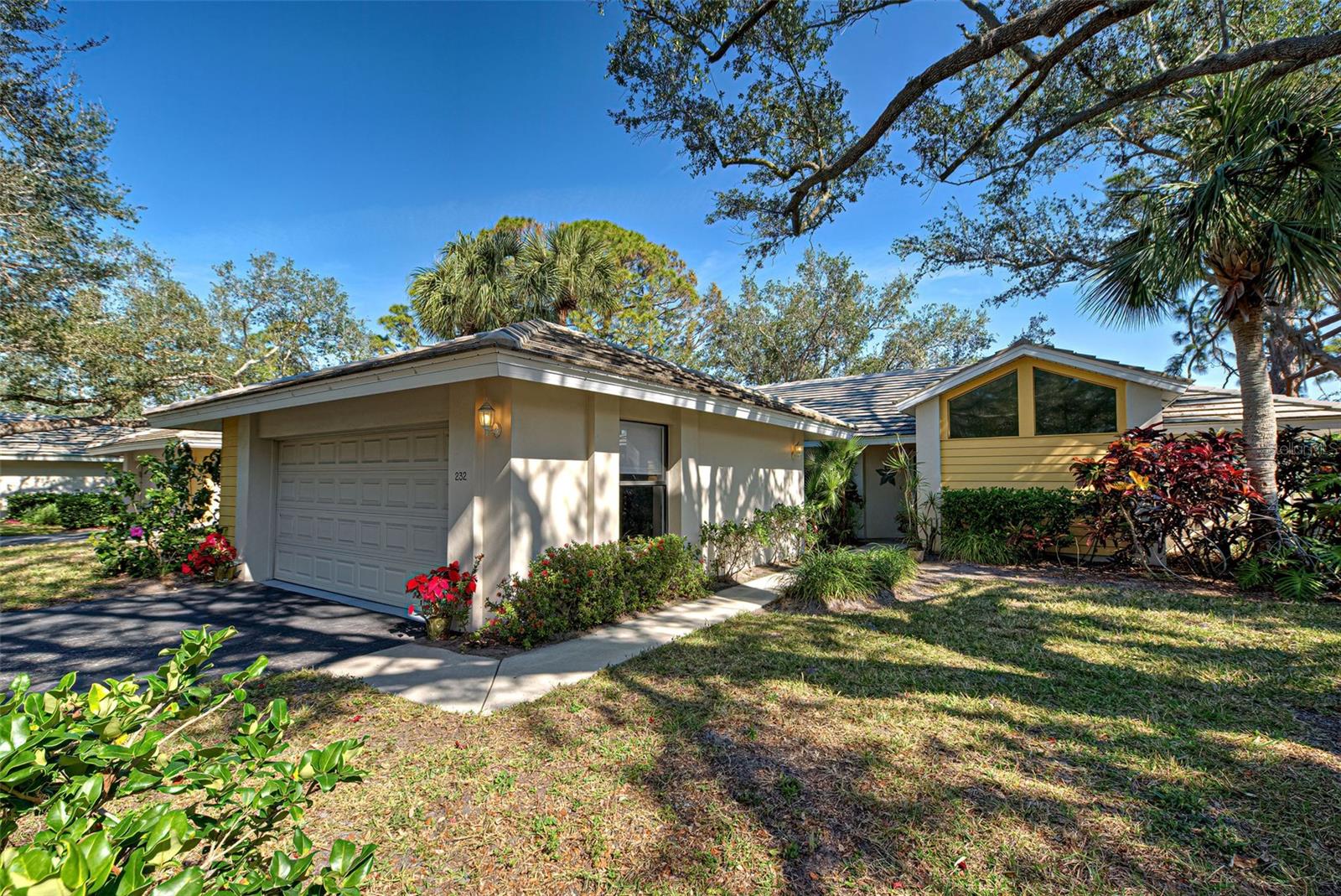 Image 36 of 88 For 232 Southampton Lane 259