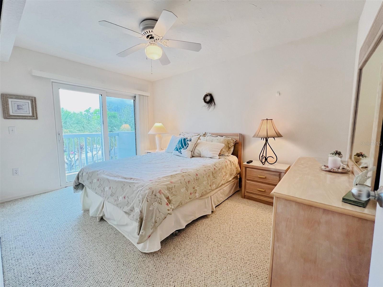 Image 29 of 41 For 2380 Beach Road 210