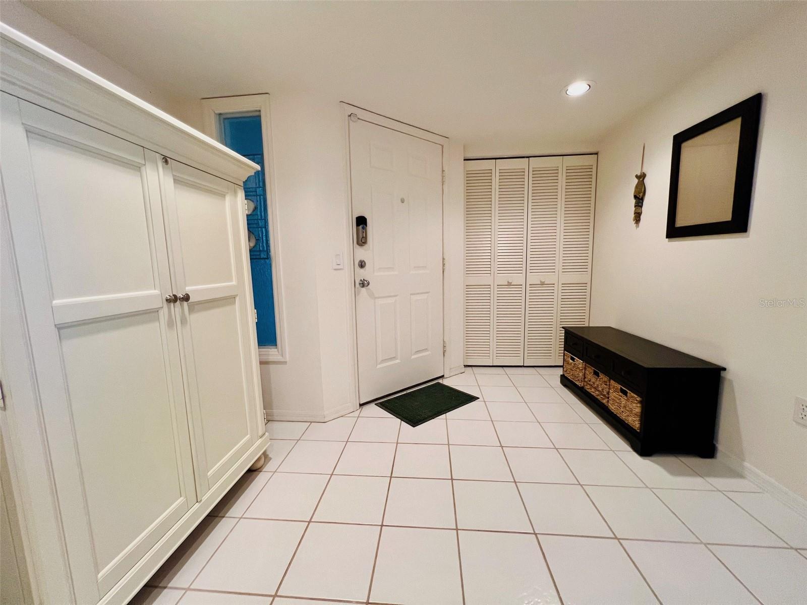 Image 33 of 41 For 2380 Beach Road 210