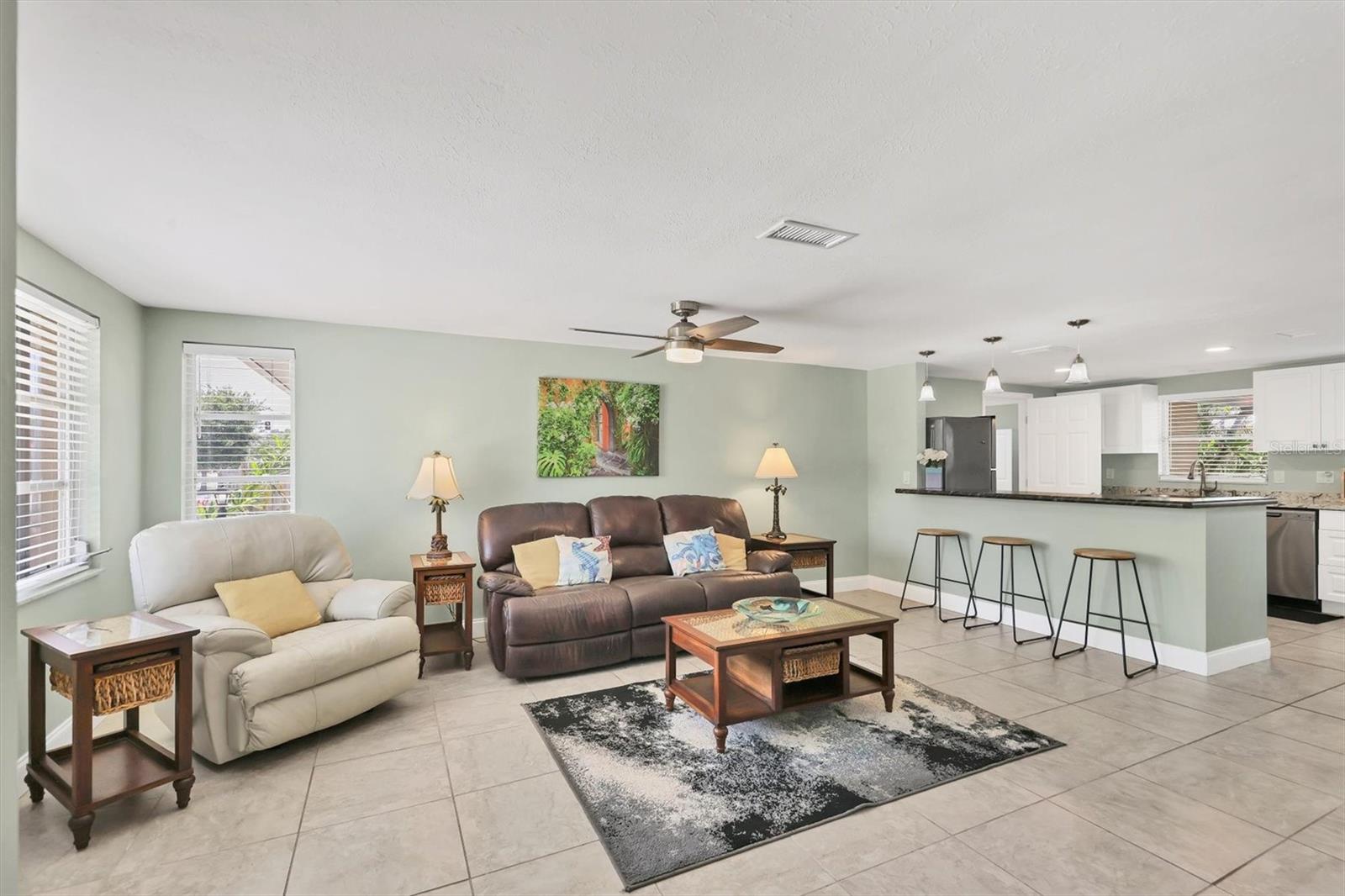 Image 7 of 47 For 39 1st Avenue