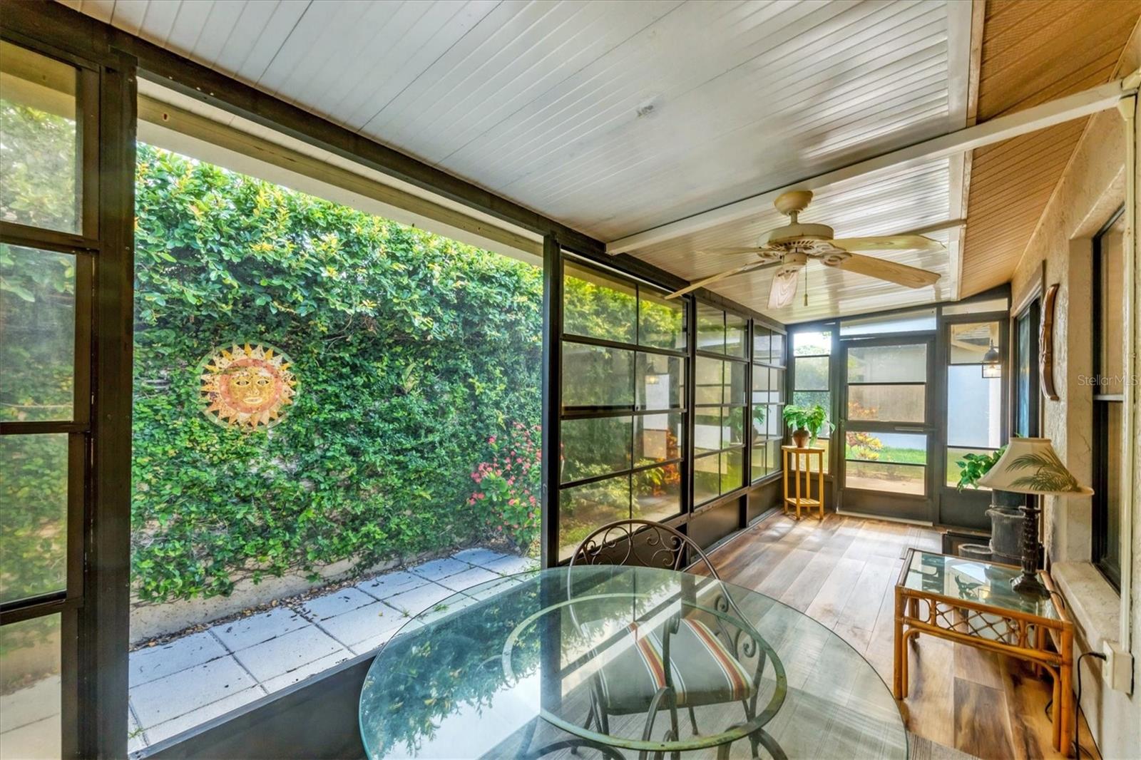 Image 22 of 31 For 534 Wekiva River Court 103