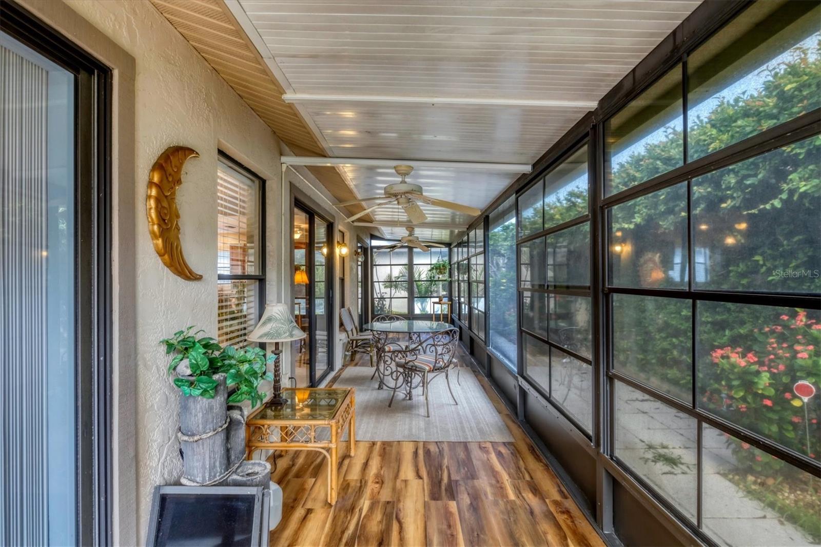 Image 24 of 31 For 534 Wekiva River Court 103