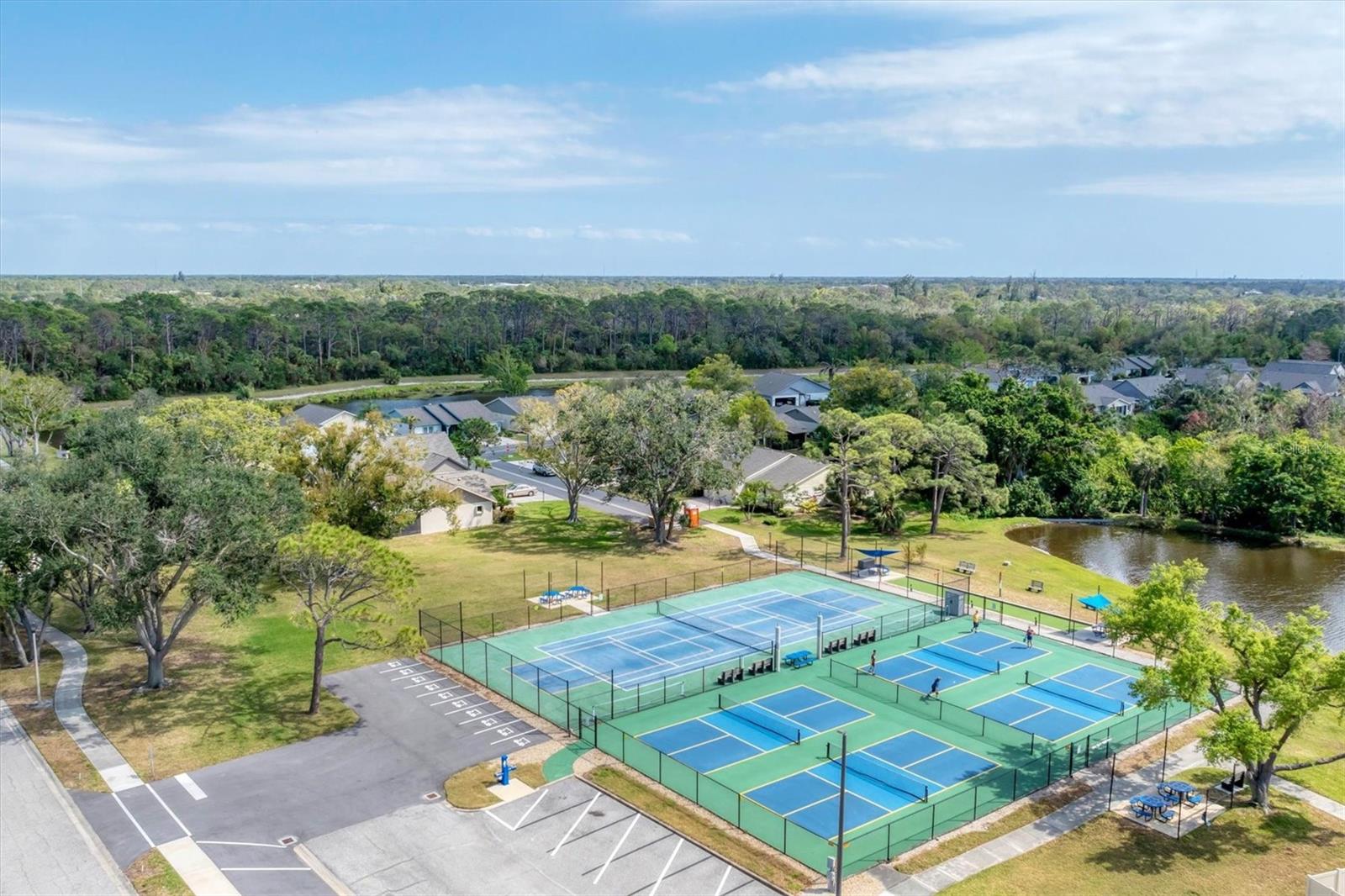 Image 27 of 31 For 534 Wekiva River Court 103