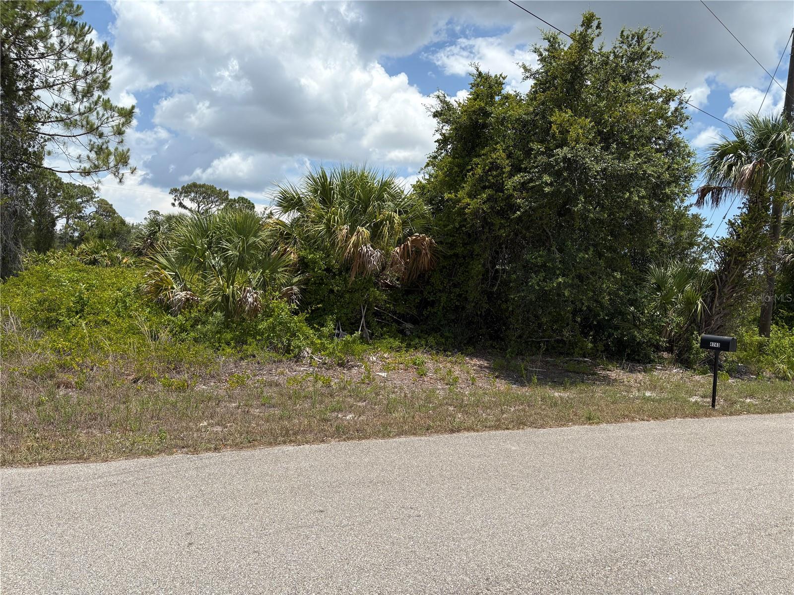 Image 13 of 18 For Lot 1 Penny Circle