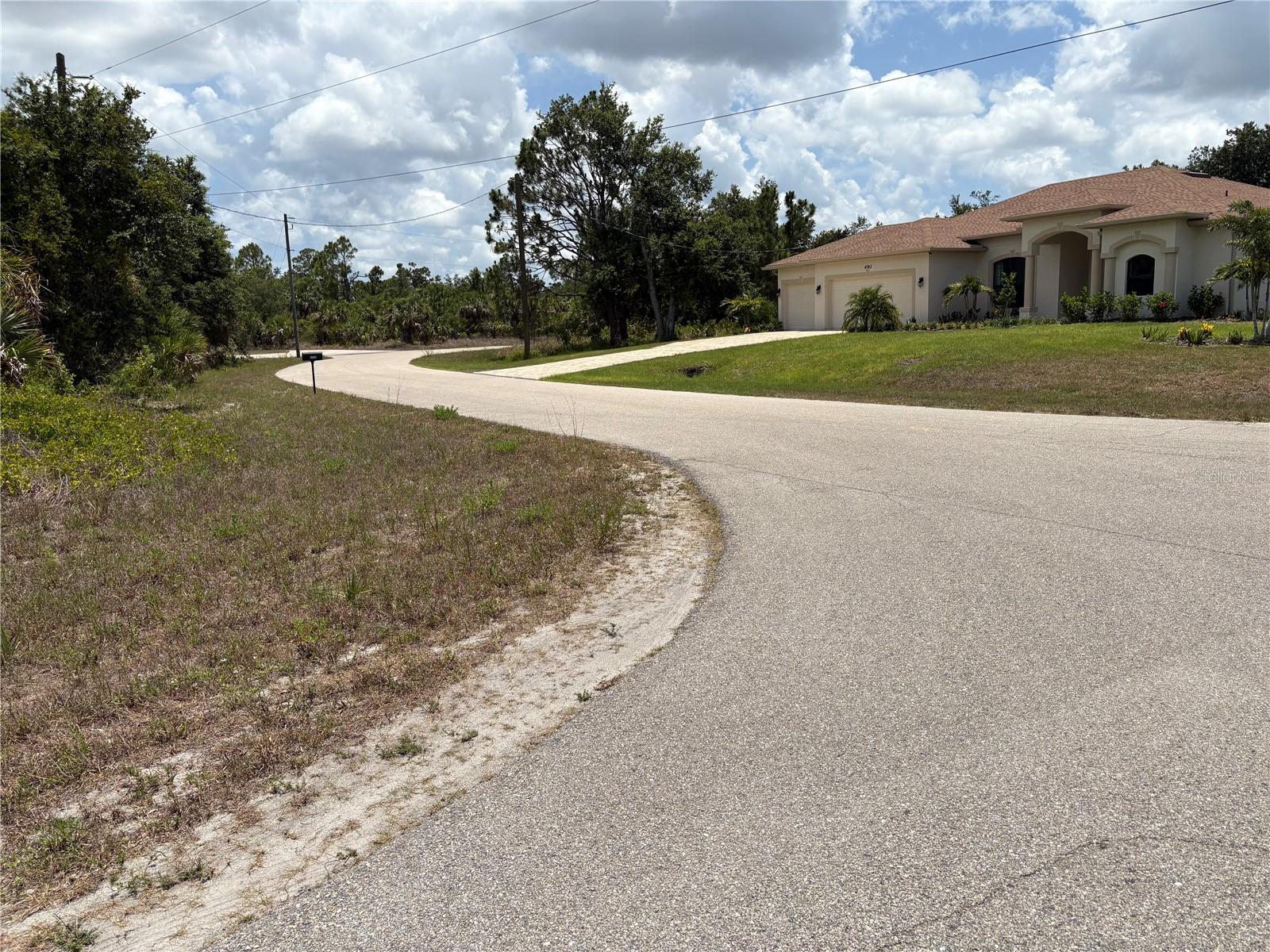 Image 9 of 18 For Lot 1 Penny Circle