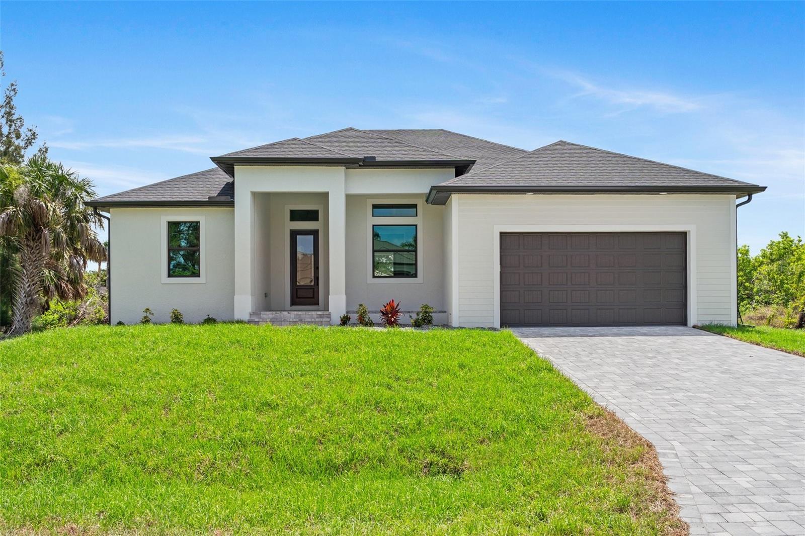 Details for 8105 Antwerp Circle, PORT CHARLOTTE, FL 33981