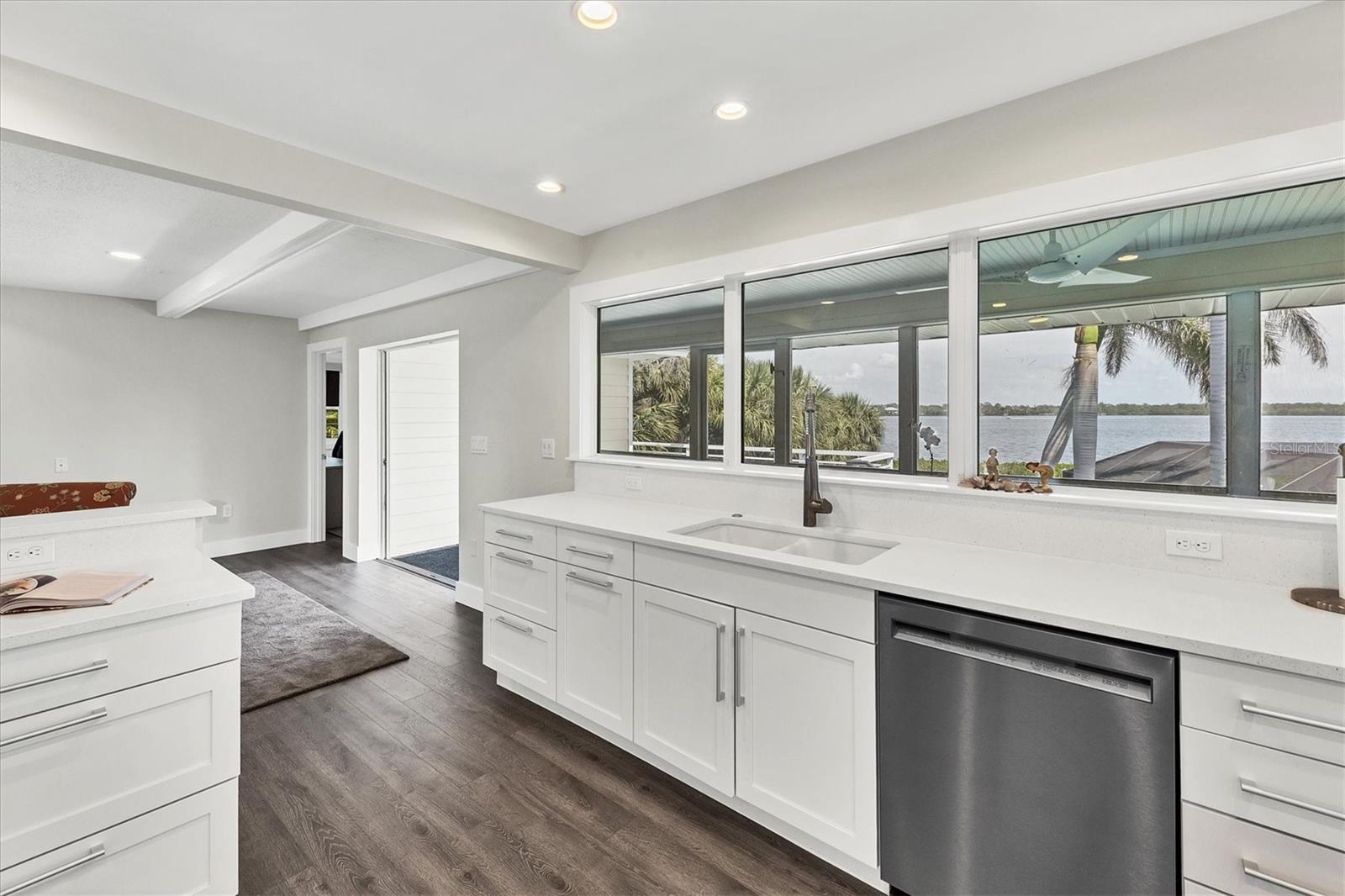 Image 9 of 32 For 7505 Manasota Key Rd