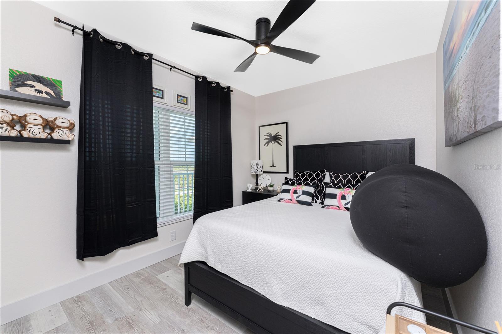Image 32 of 55 For 8405 Placida Road 406