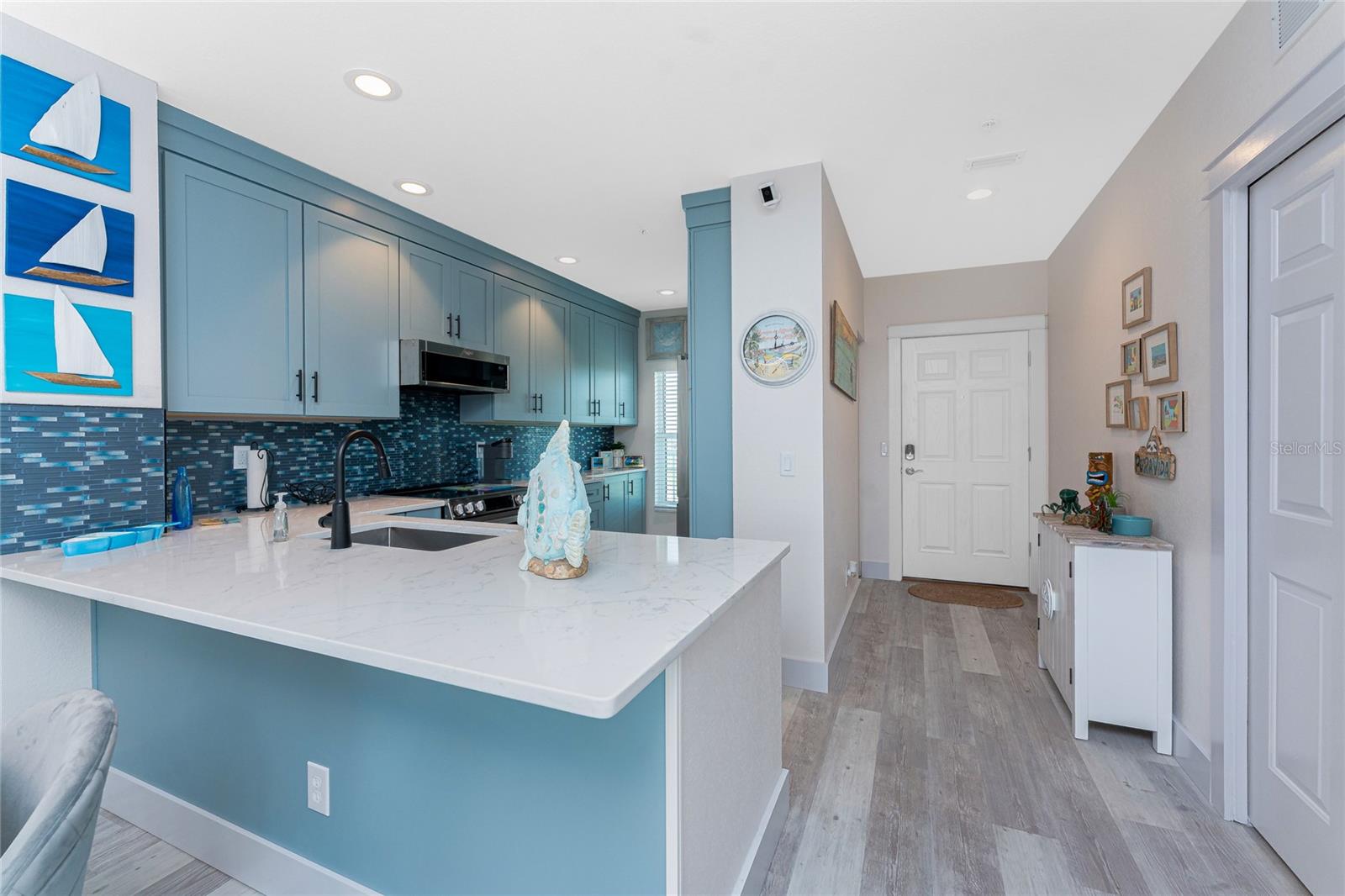 Image 5 of 55 For 8405 Placida Road 406