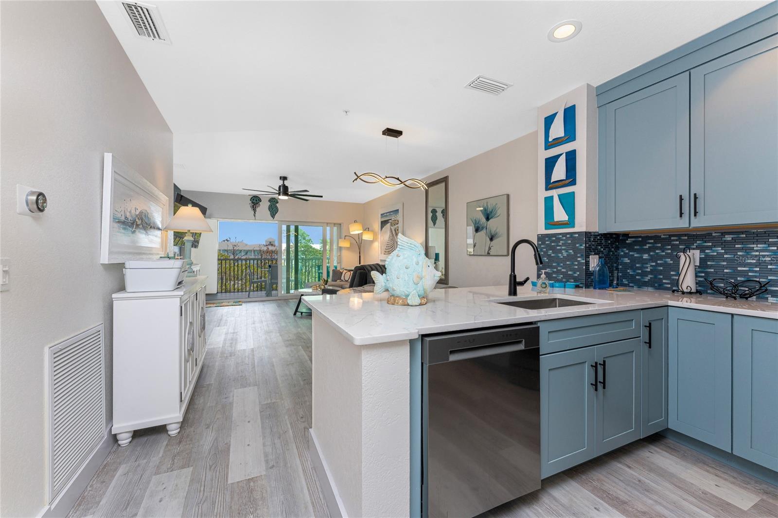 Image 6 of 55 For 8405 Placida Road 406